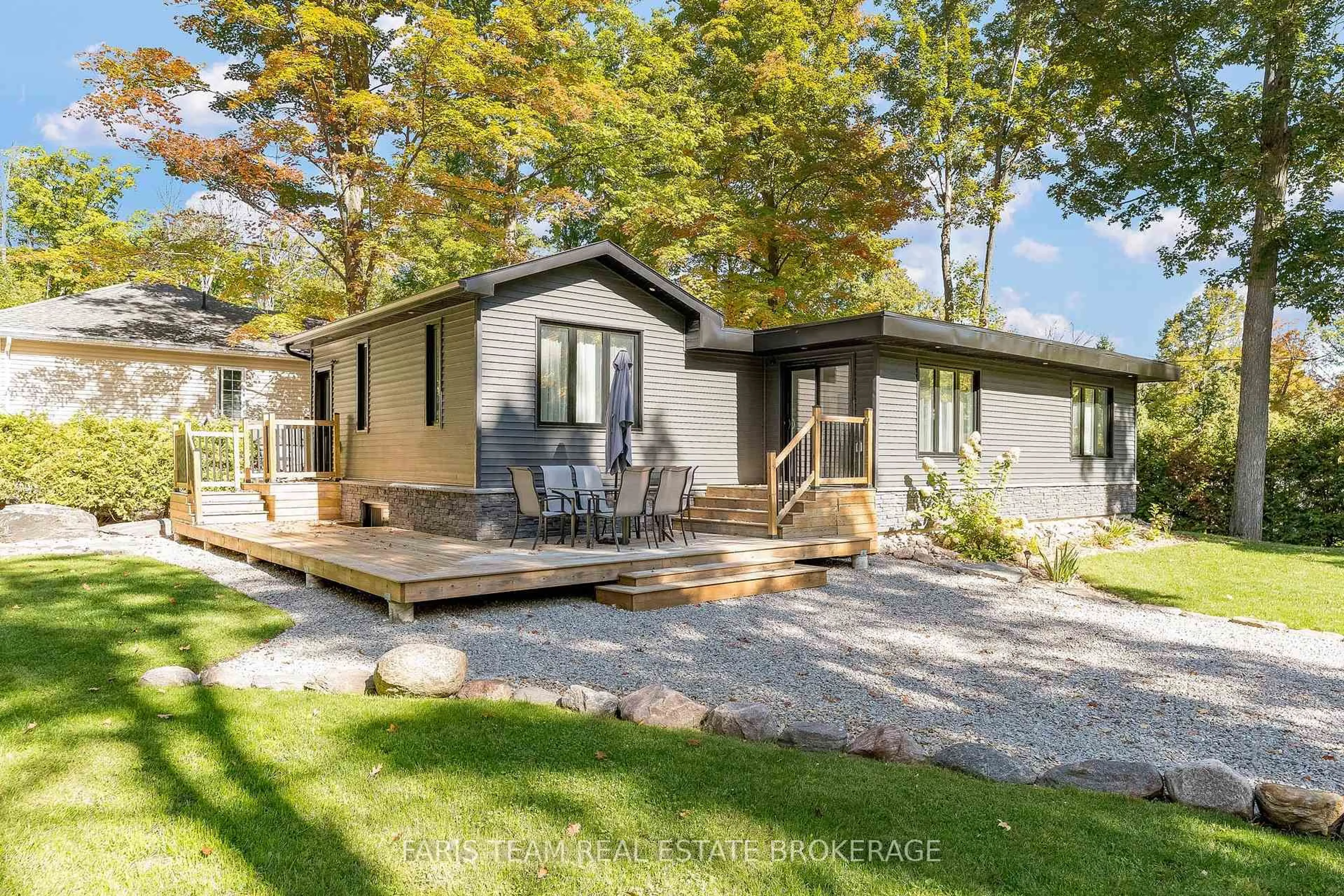Unknown for 1720 Tay Point Rd, Penetanguishene Ontario L9M 1X7