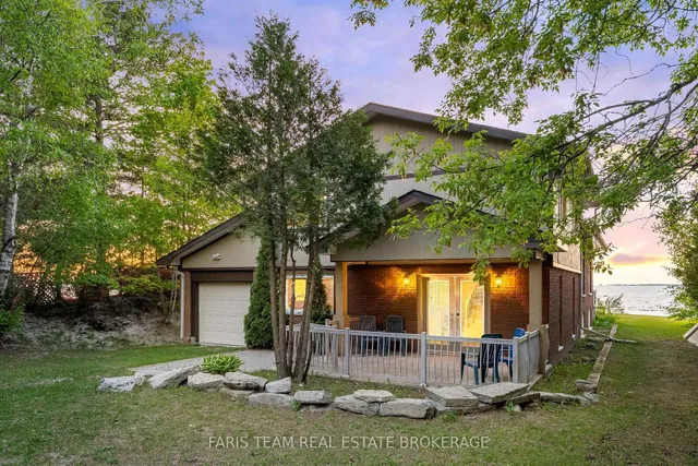 1787 Champlain Rd, Tiny 3