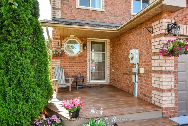 17 Srigley St, Barrie 2