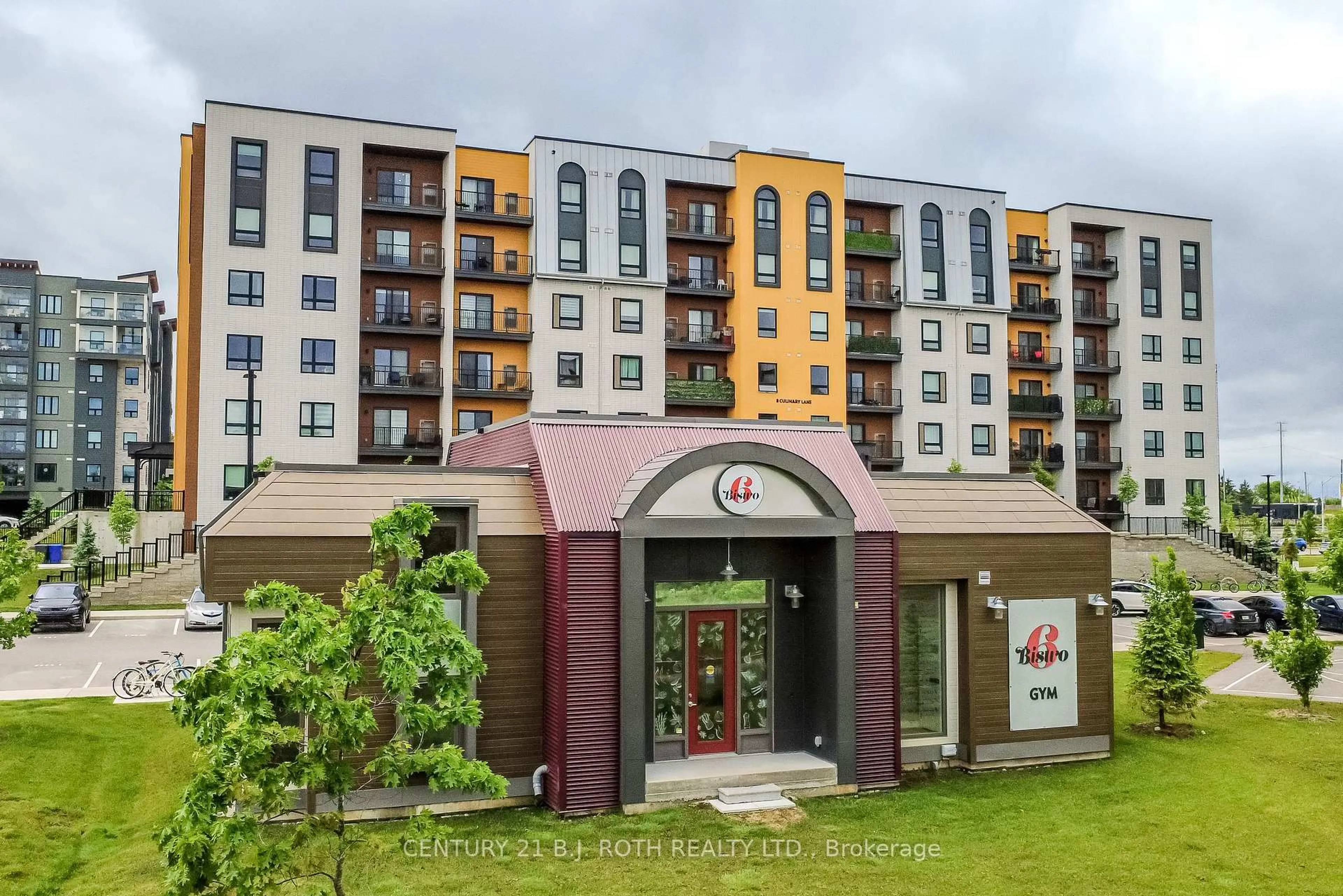 Patio, building for 8 Culinary Lane #604, Barrie Ontario L9J 0T2