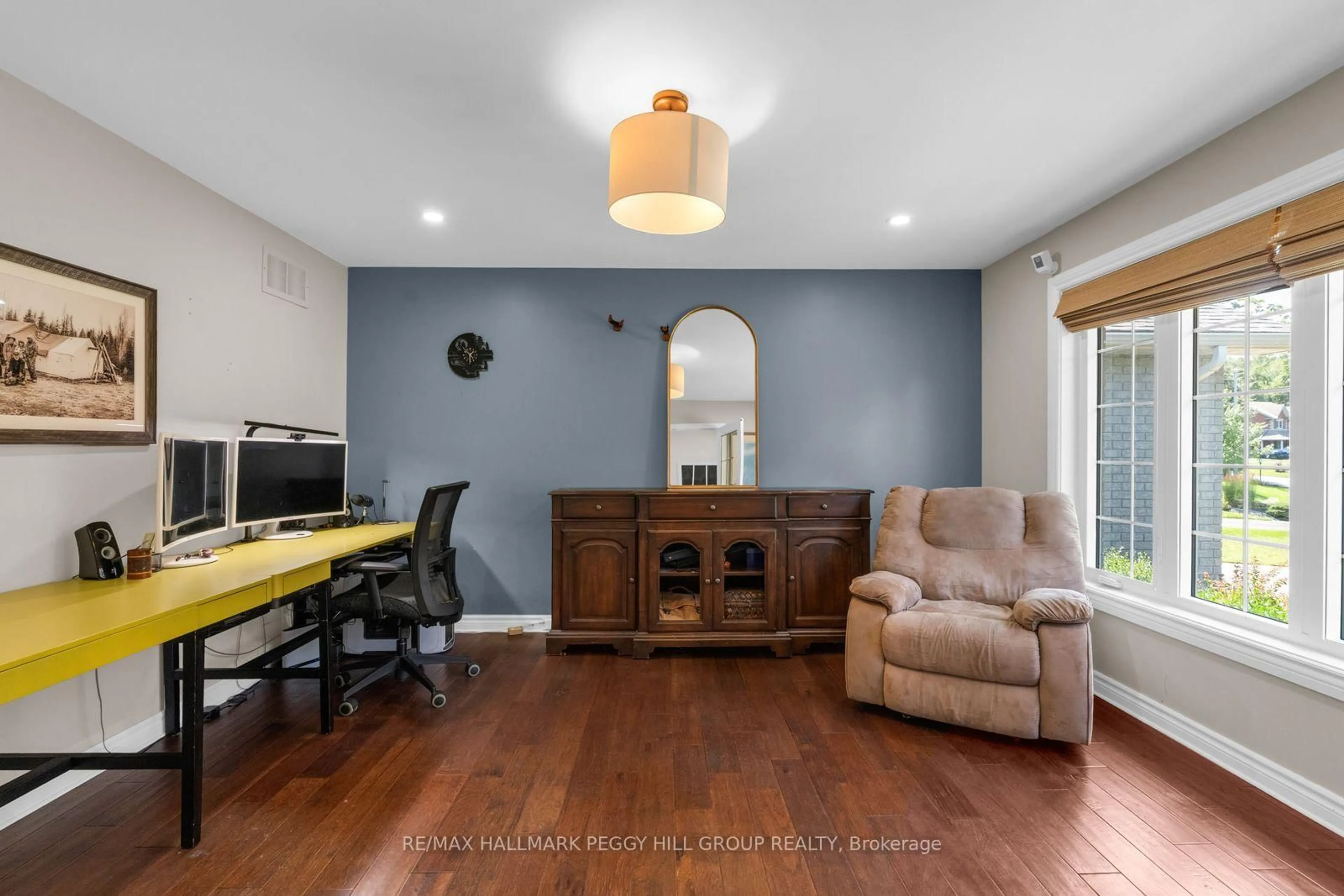 Unknown for 29 Priest Ave, Springwater Ontario L9X 0G9