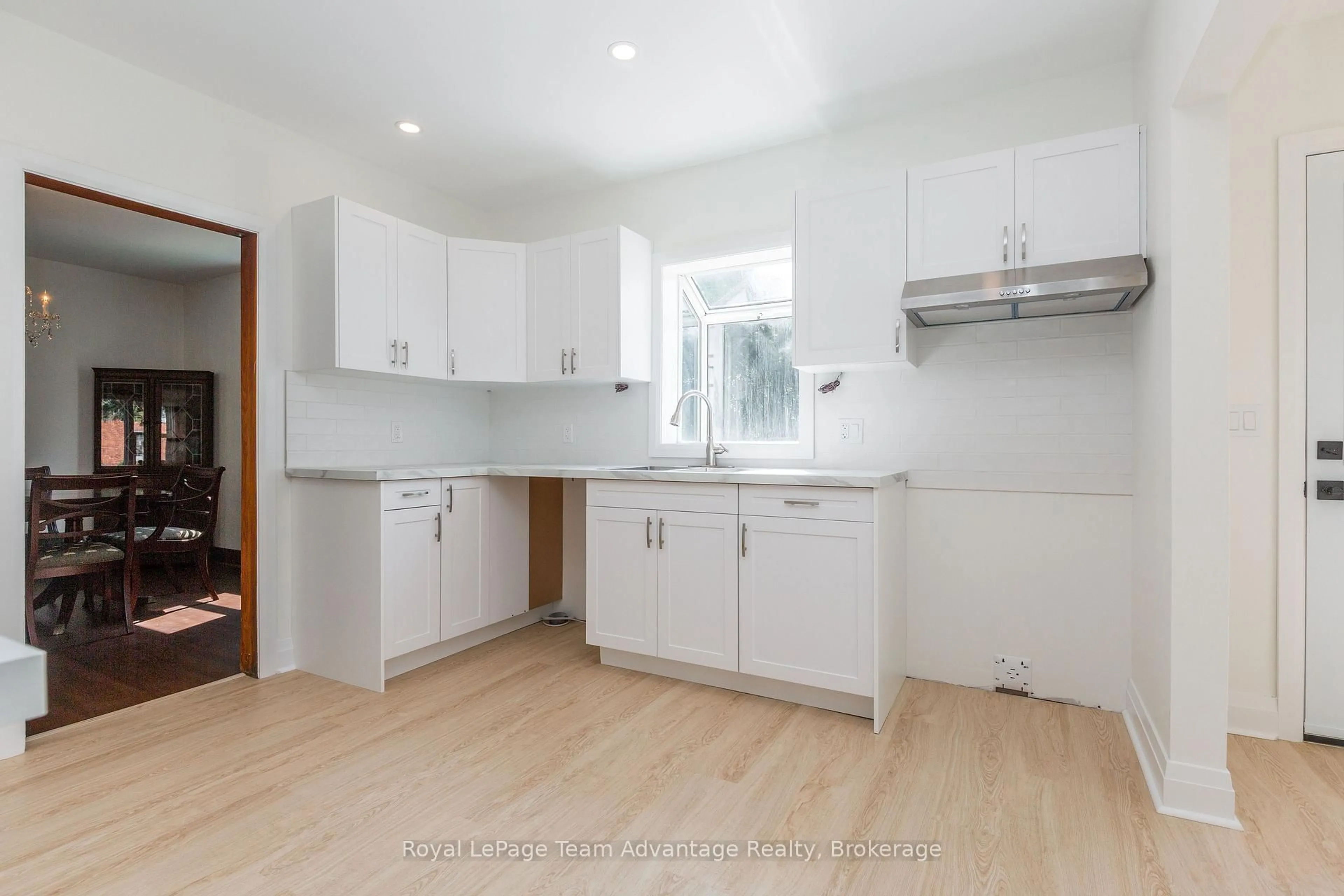 Open concept kitchen, unknown for 9 Houden St, Springwater Ontario L0L 1P0