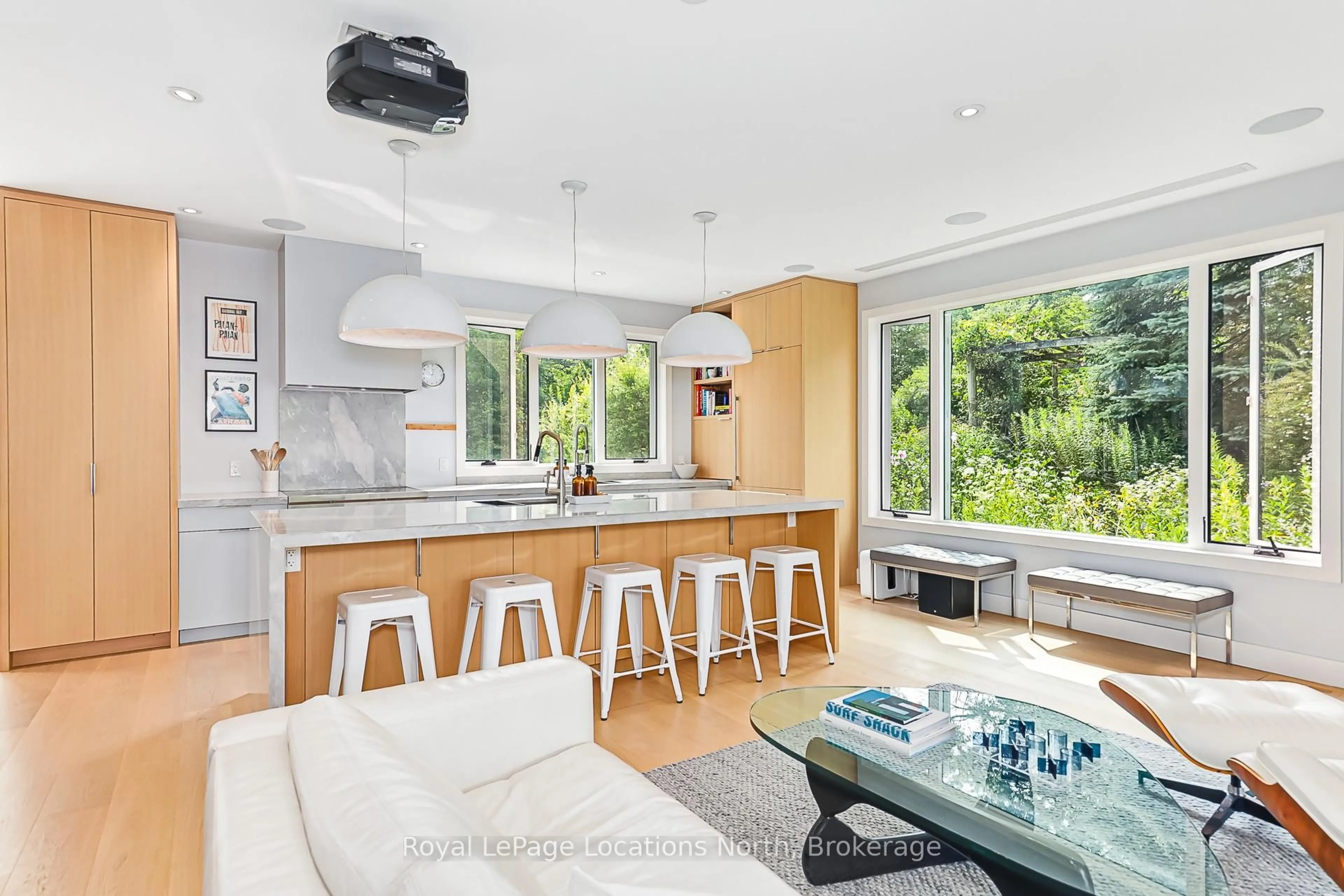 Open concept kitchen, unknown for 1664 10 Concession, Clearview Ontario L0M 1H0