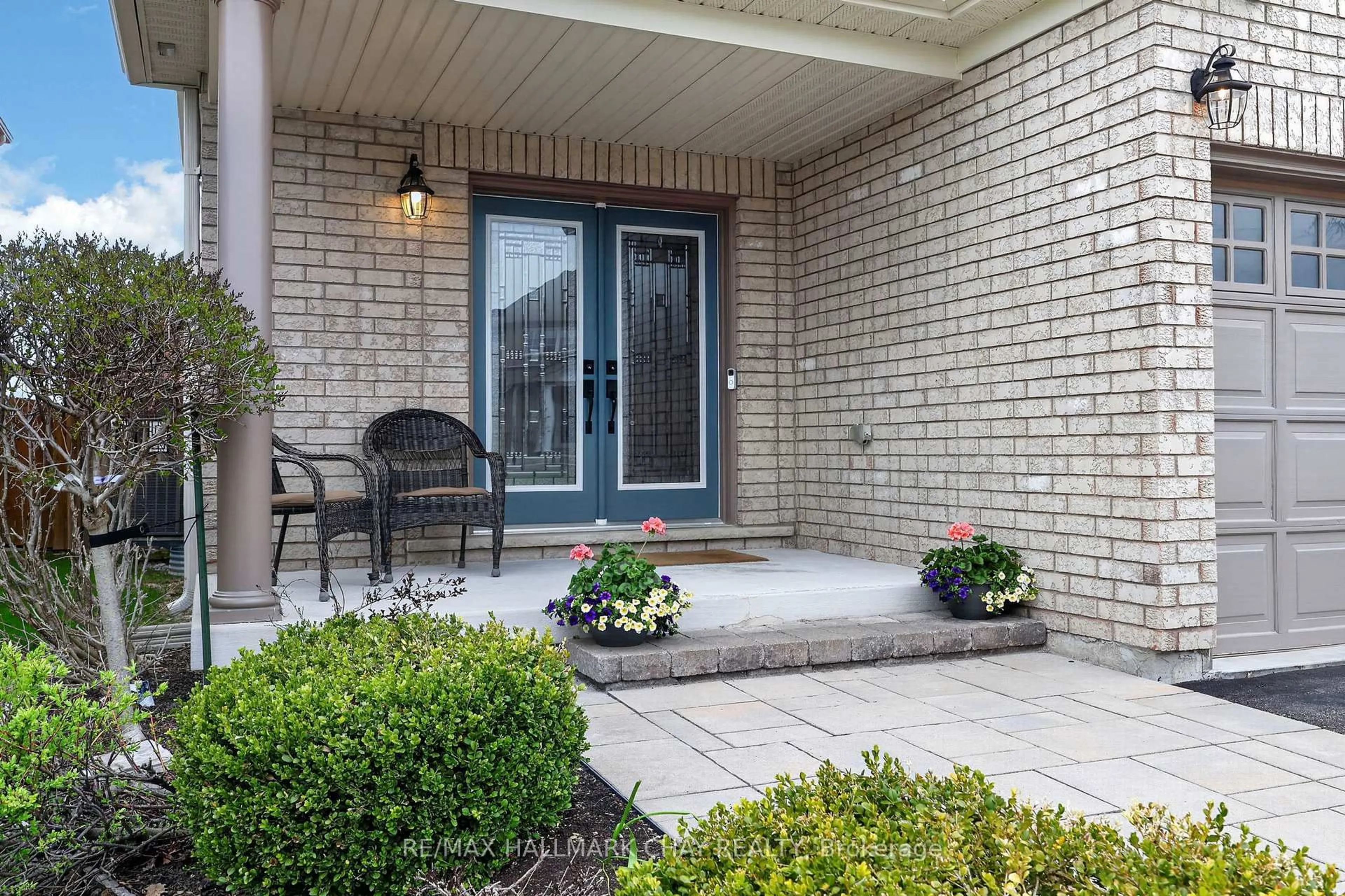 Unknown for 12 Orleans Ave, Barrie Ontario L4M 0B1