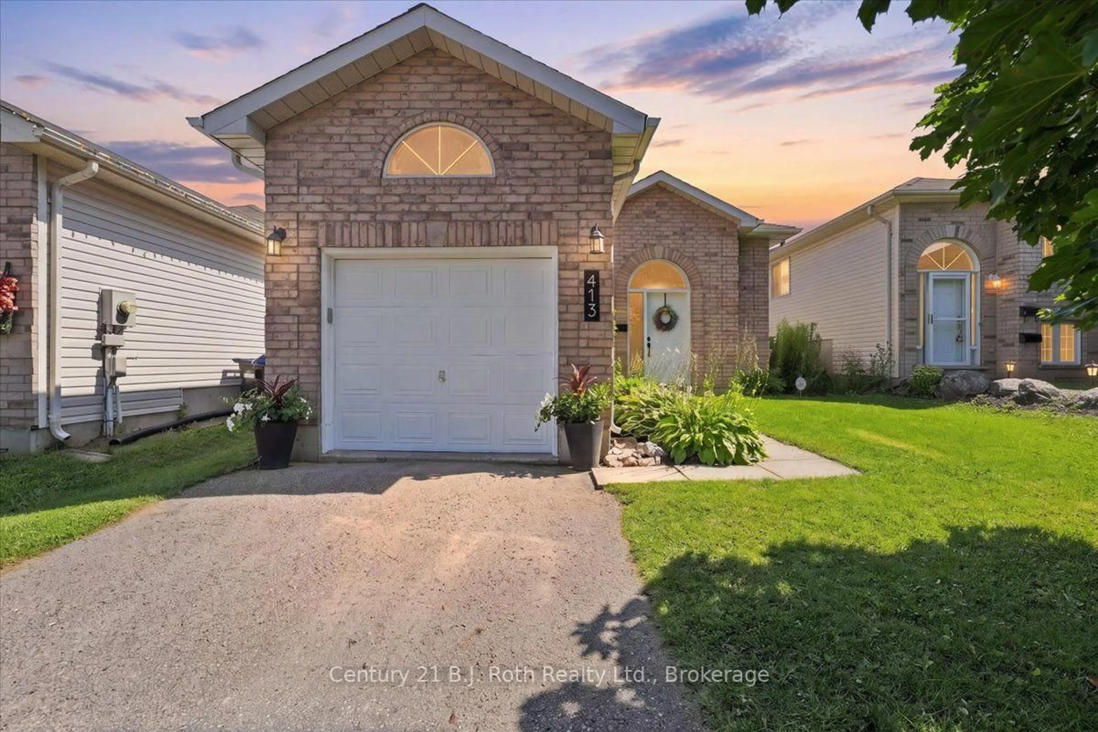 Home with brick exterior material, street for 413 Irwin St, Midland Ontario L4R 2V6