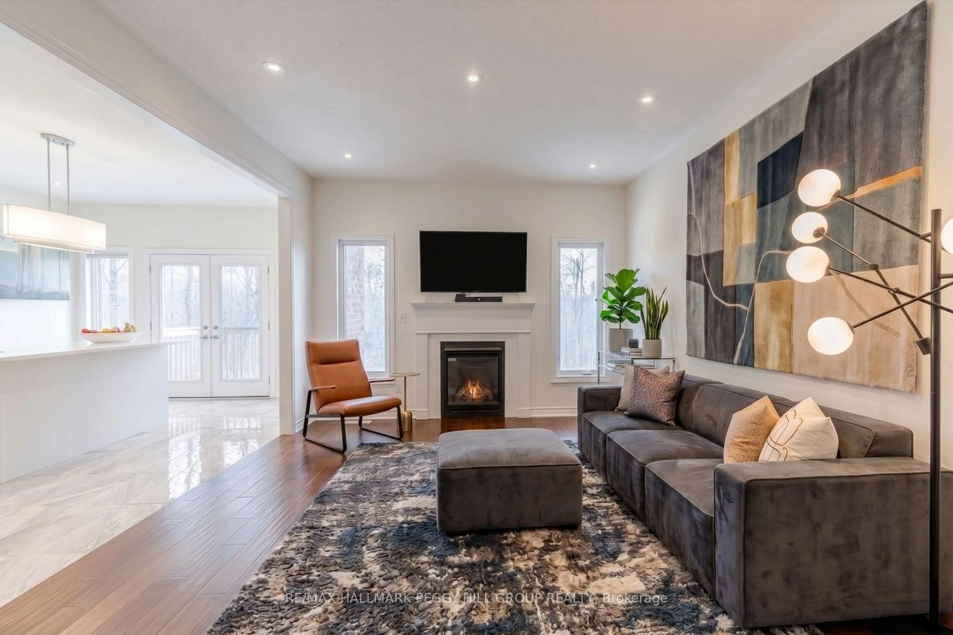 Living room with furniture, unknown for 82 Diamond Valley Dr, Oro-Medonte Ontario L0L 2E0