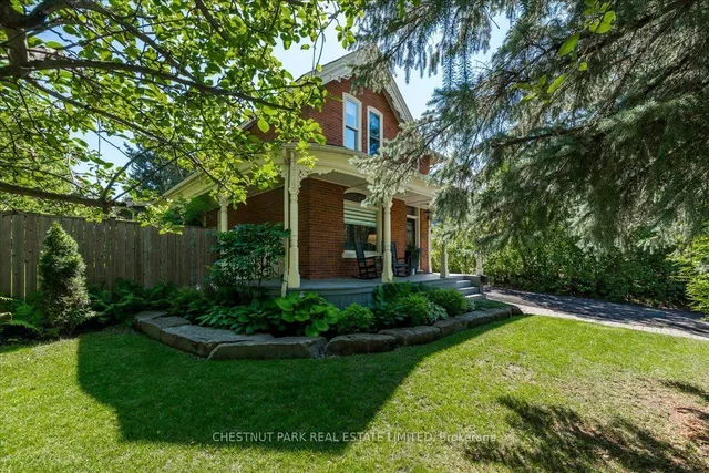 72 Burton Ave, Barrie 2