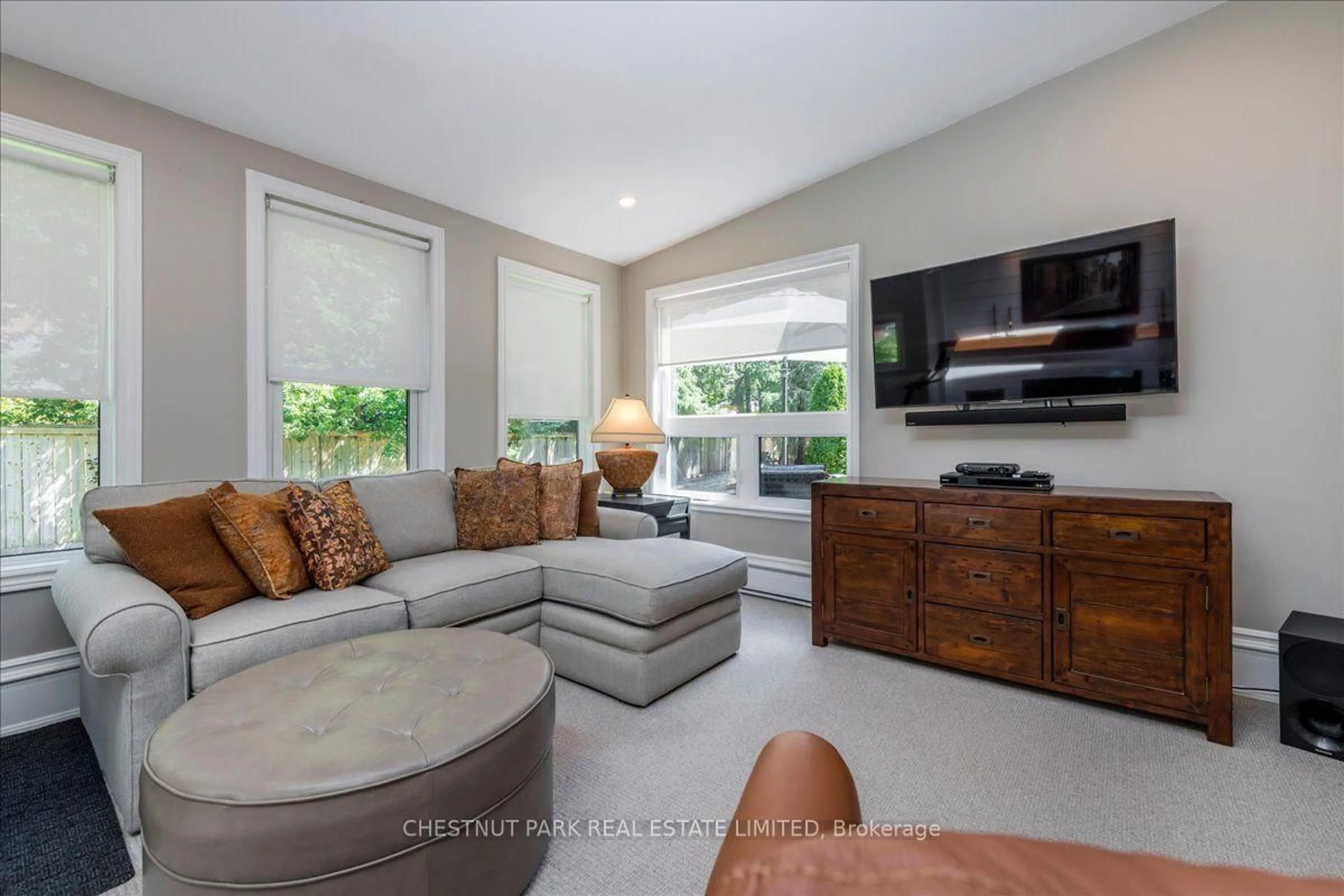 Living room with furniture, unknown for 72 Burton Ave, Barrie Ontario L4N 2R6