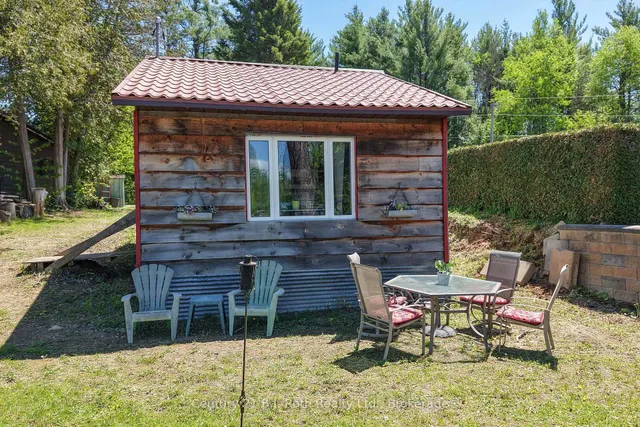 4258 Canal Rd, Severn 5