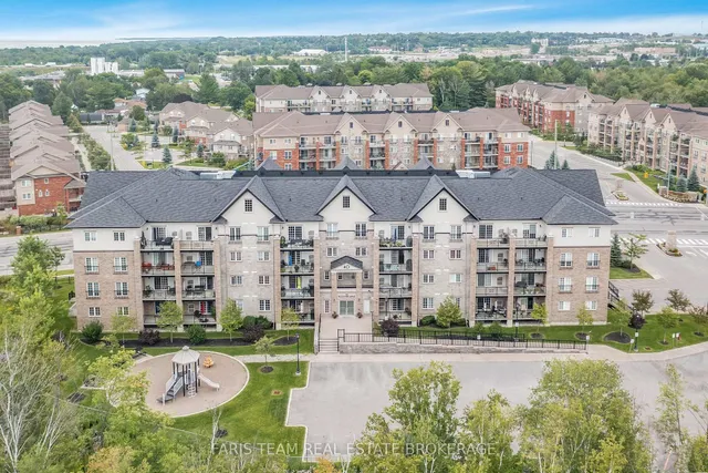 40 Ferndale Dr #210, Barrie 1
