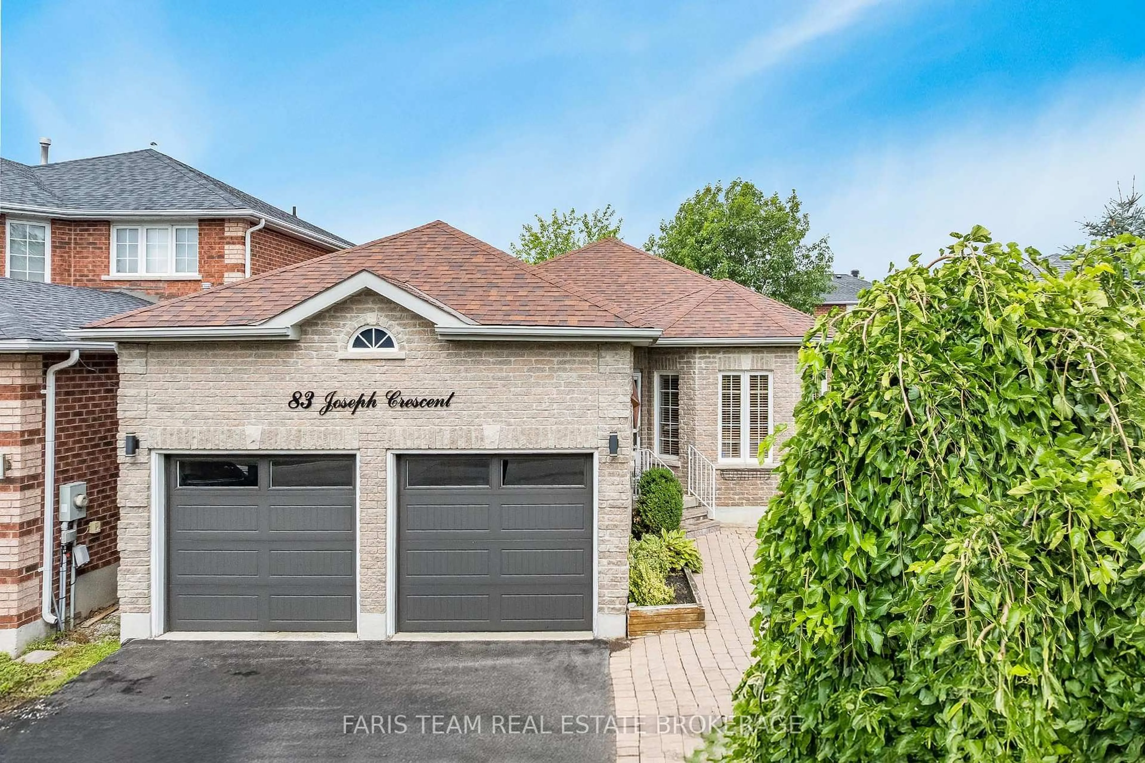 Home with brick exterior material, street for 83 Joseph Cres, Barrie Ontario L4N 0Y2