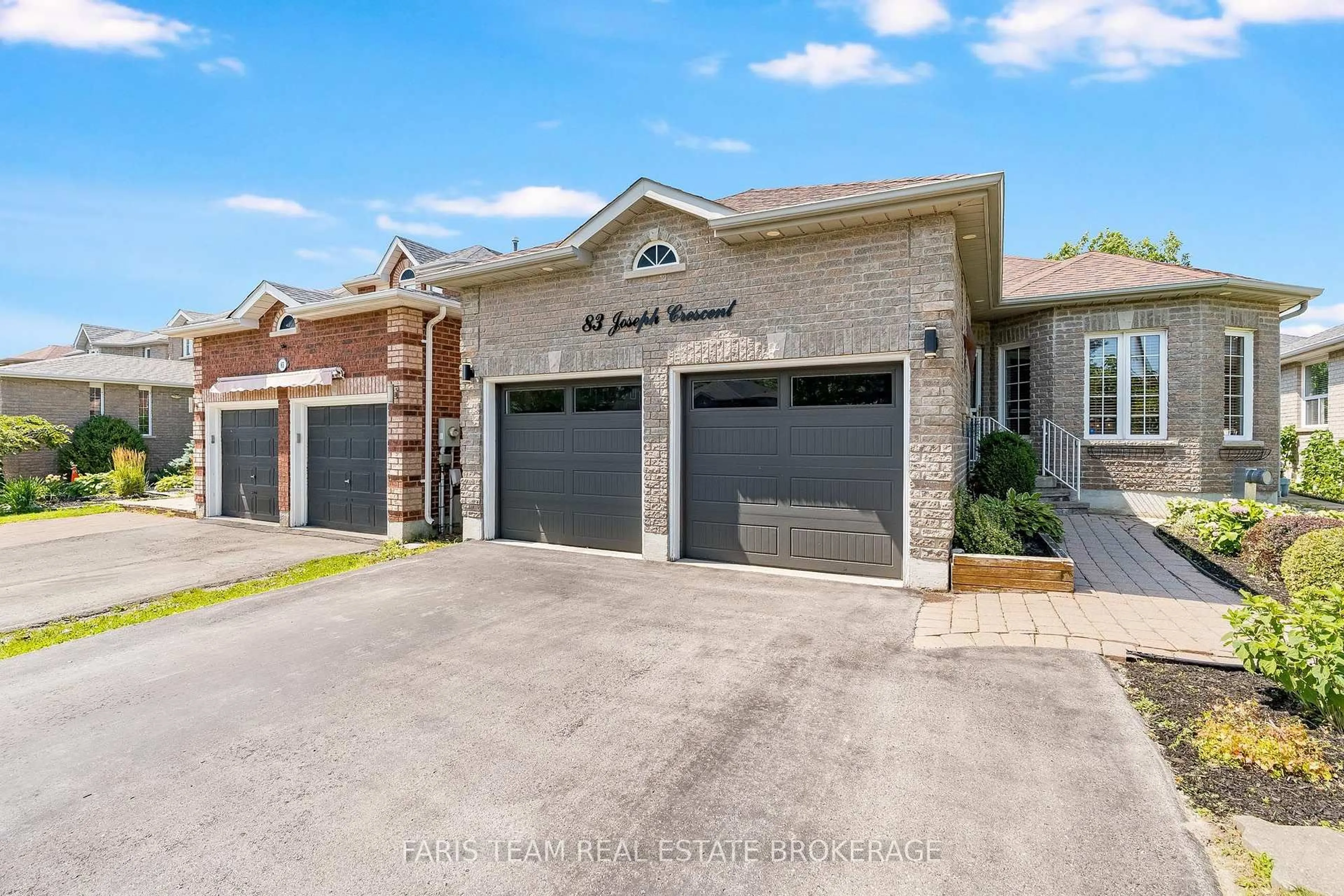 Indoor garage for 83 Joseph Cres, Barrie Ontario L4N 0Y2