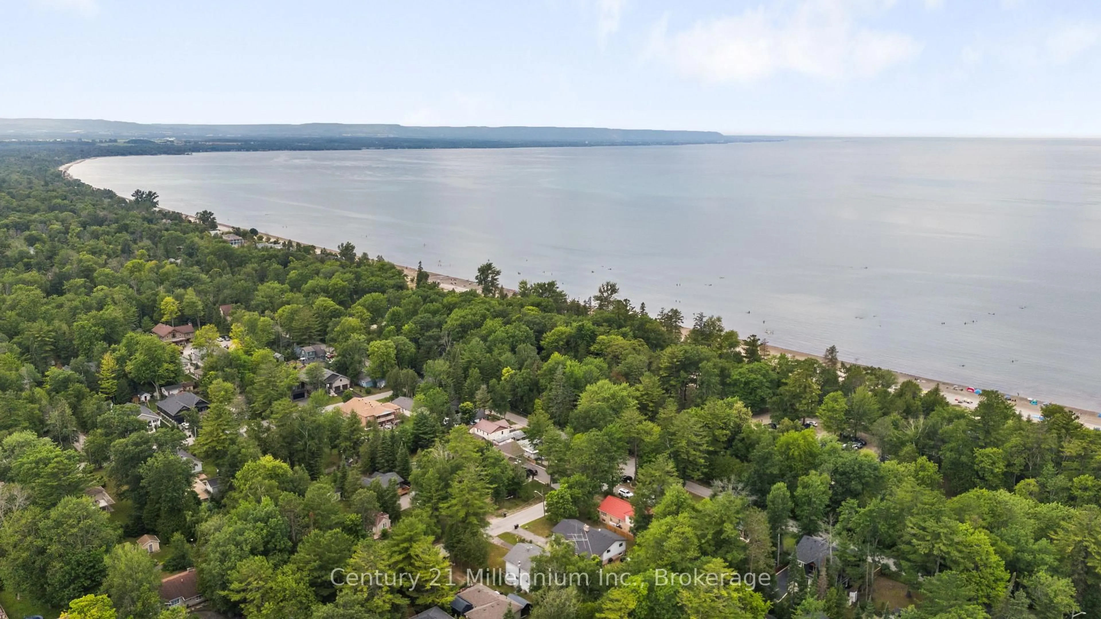 A pic from outside/outdoor area/front of a property/back of a property/a pic from drone, water/lake/river/ocean view for 49 32nd St, Wasaga Beach Ontario L9Z 2C4