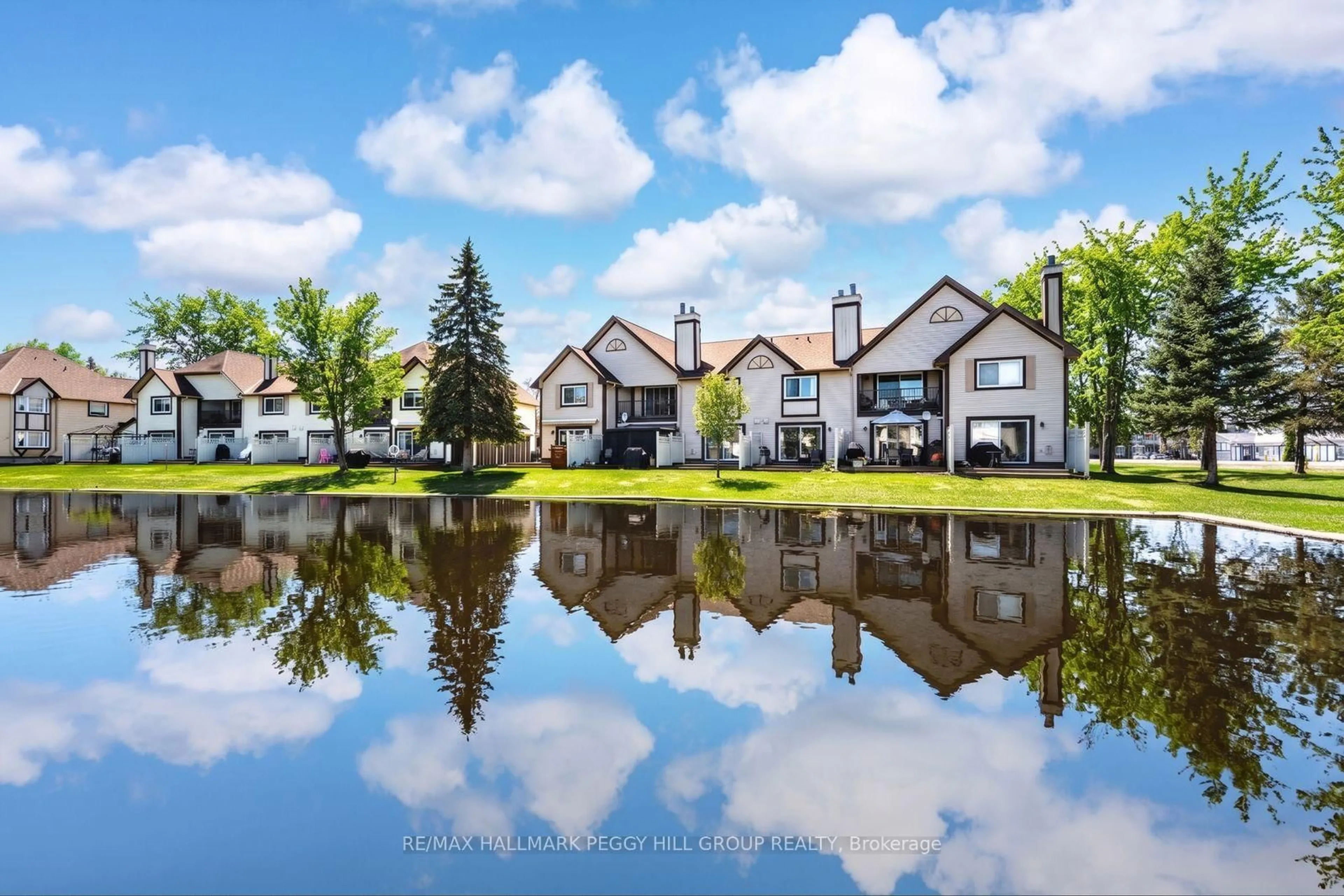 A pic from outside/outdoor area/front of a property/back of a property/a pic from drone, water/lake/river/ocean view for 11 Laguna Pkwy #4, Ramara Ontario L0K 1B0