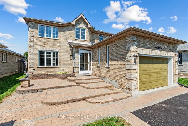 16 Mcavoy Dr, Barrie 2