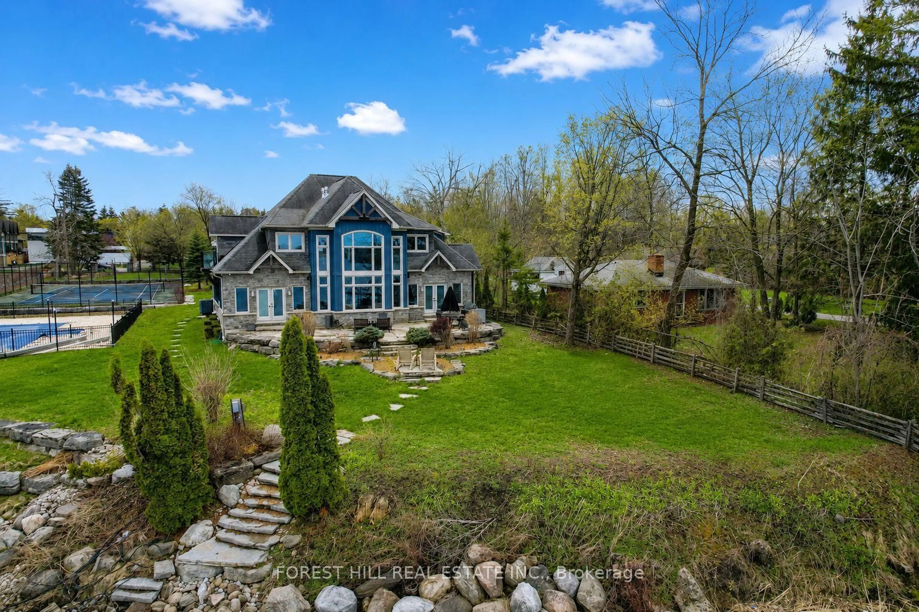A pic from outside/outdoor area/front of a property/back of a property/a pic from drone, water/lake/river/ocean view for 44-46 Gray Lane, Barrie Ontario L4N 7T1