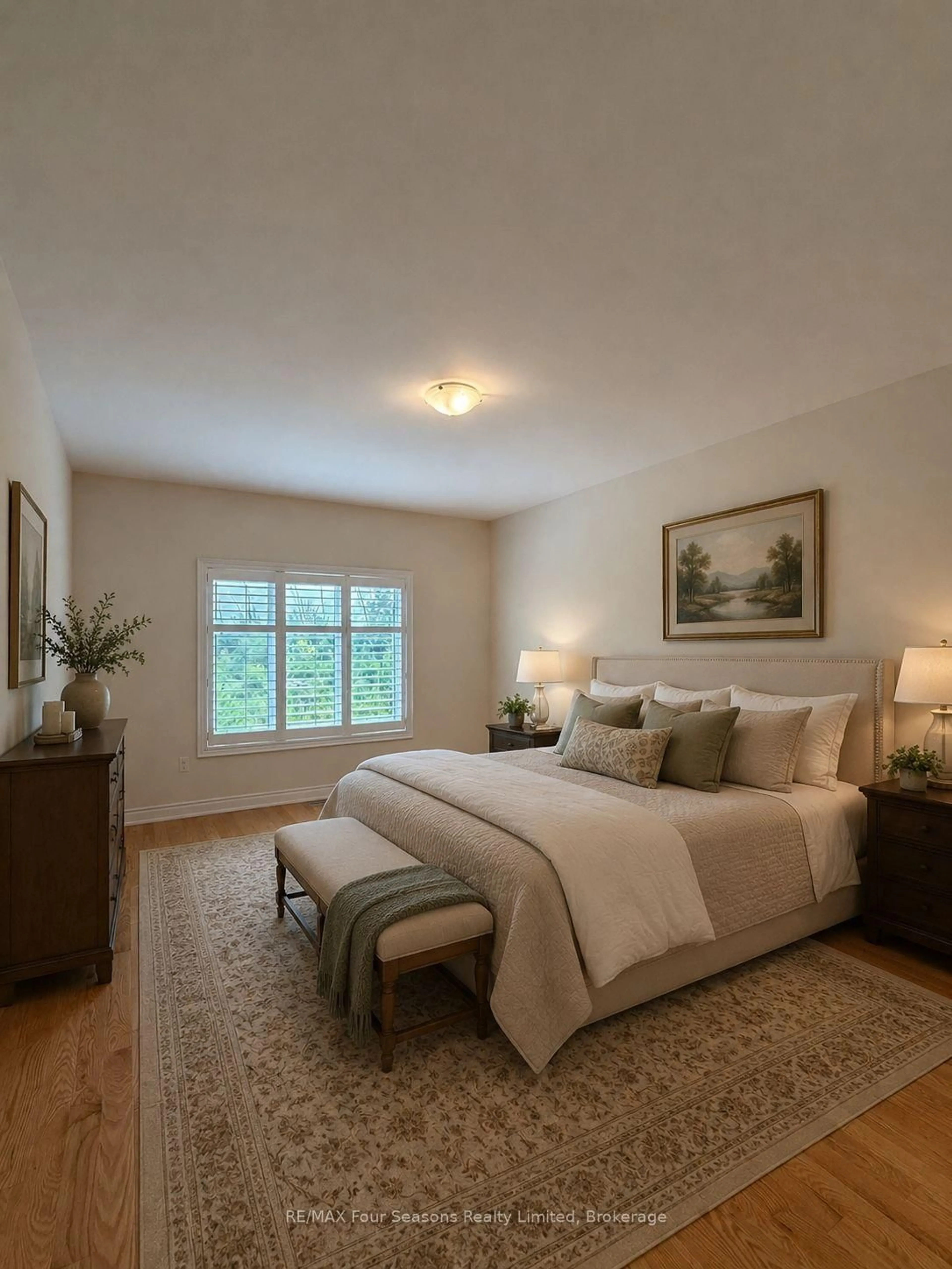 Bedroom with bed, unknown for 100 Kari Cres, Collingwood Ontario L9Y 5B4