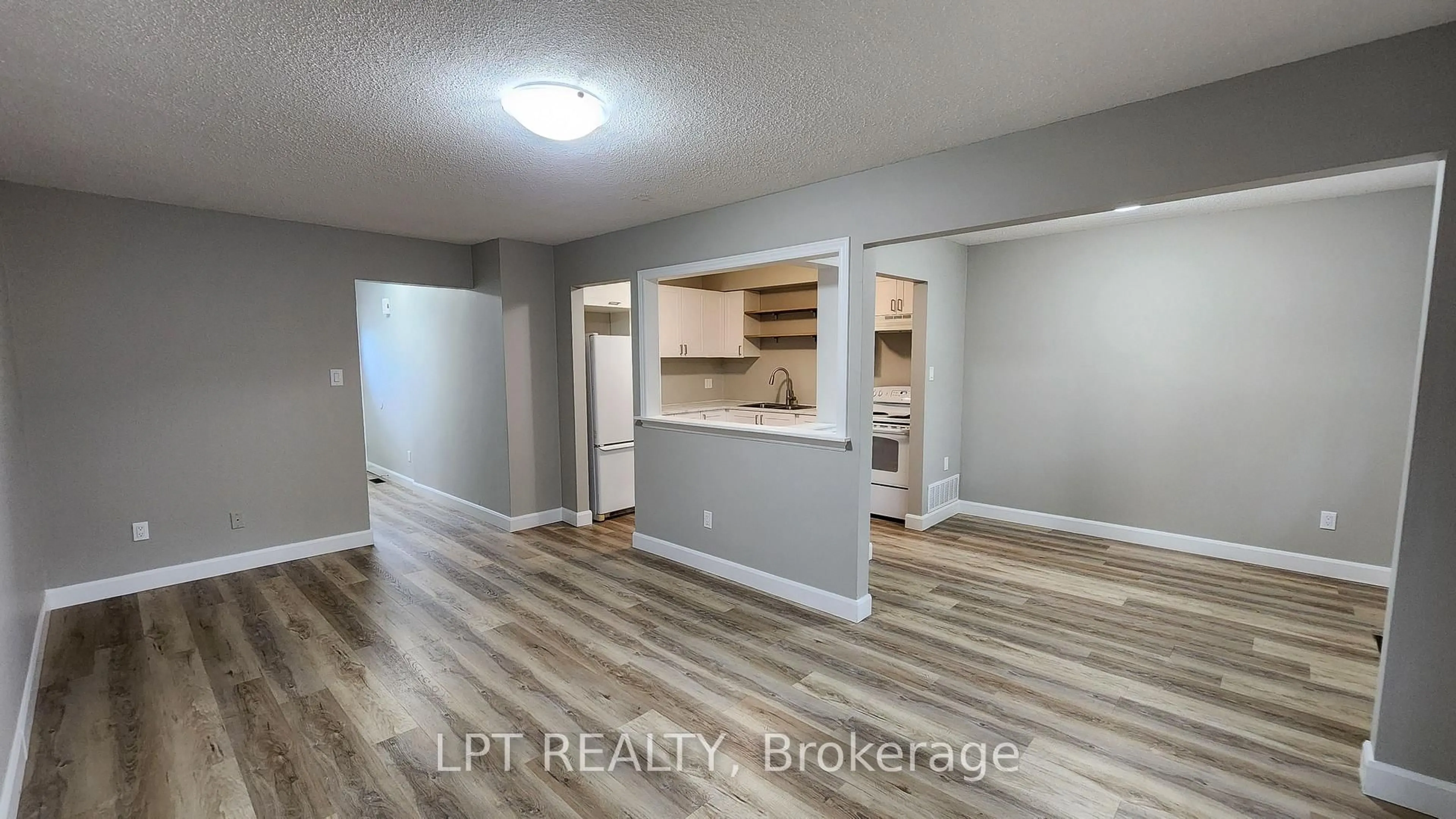 A pic of a room for 38 Chaucer Cres, Barrie Ontario L4N 4T7