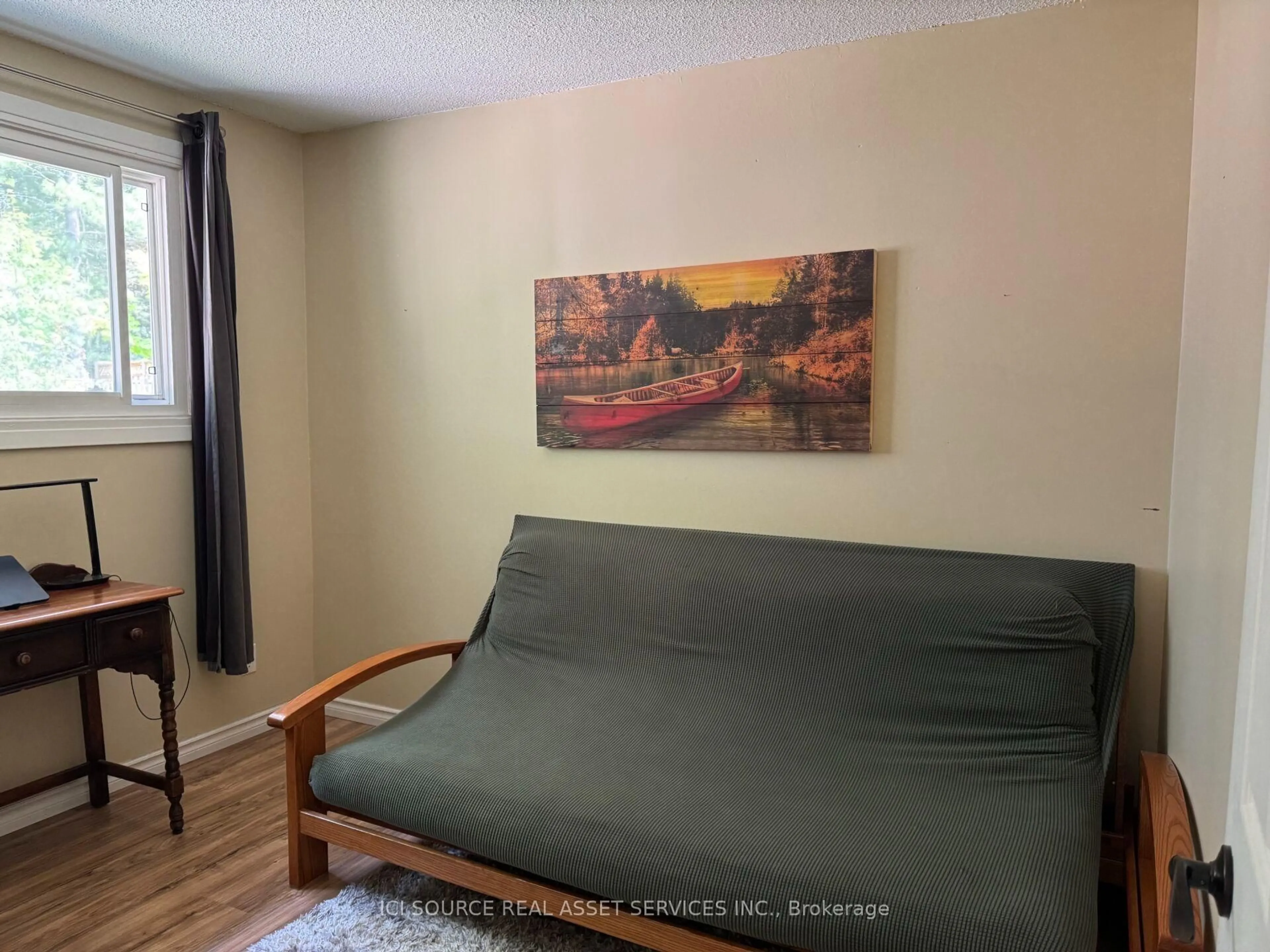 A pic of a room for 95 Melrose Ave, Wasaga Beach Ontario L9Z 2T2