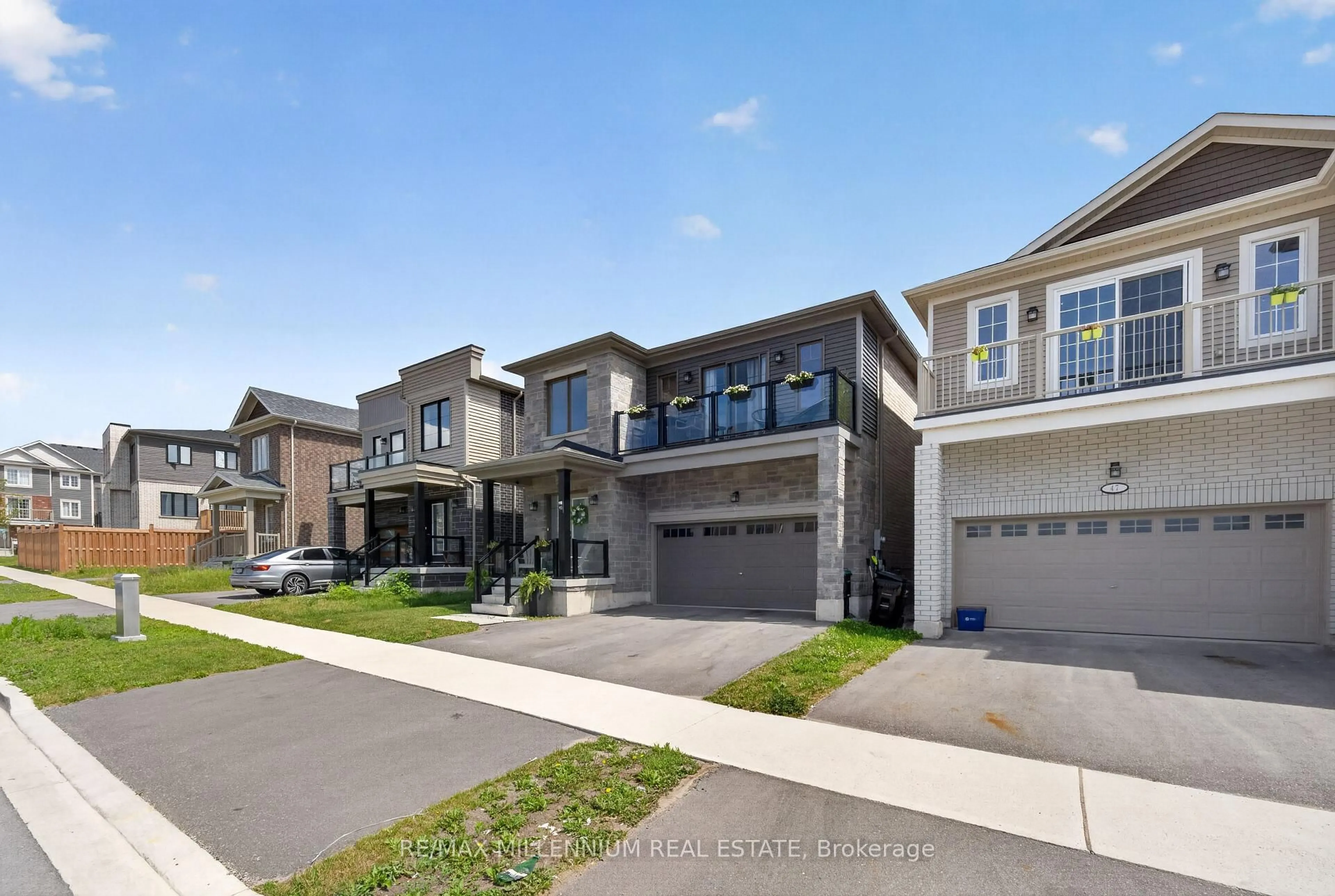 Unknown for 45 Wheatfield Rd, Barrie Ontario L9J 0T5