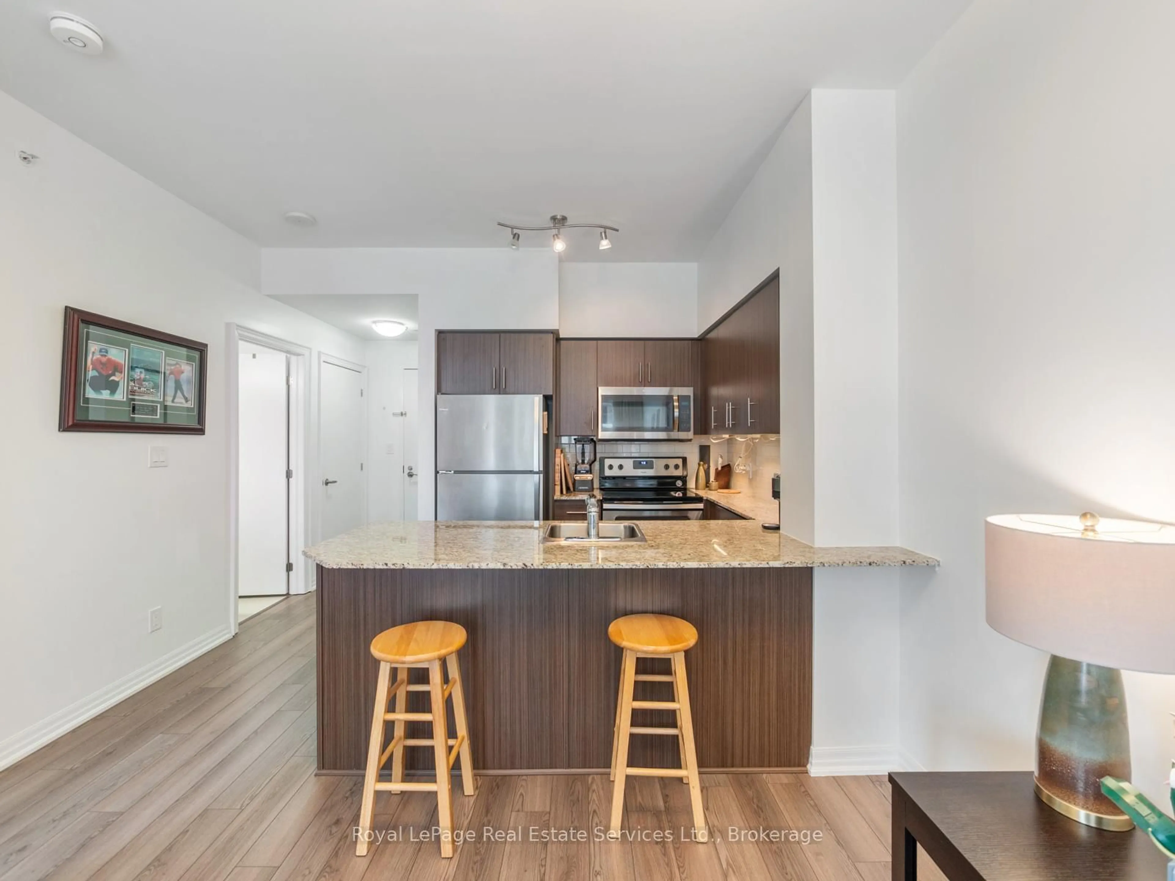 Open concept kitchen, unknown for 111 Worsley St #709, Barrie Ontario L4M 0J5