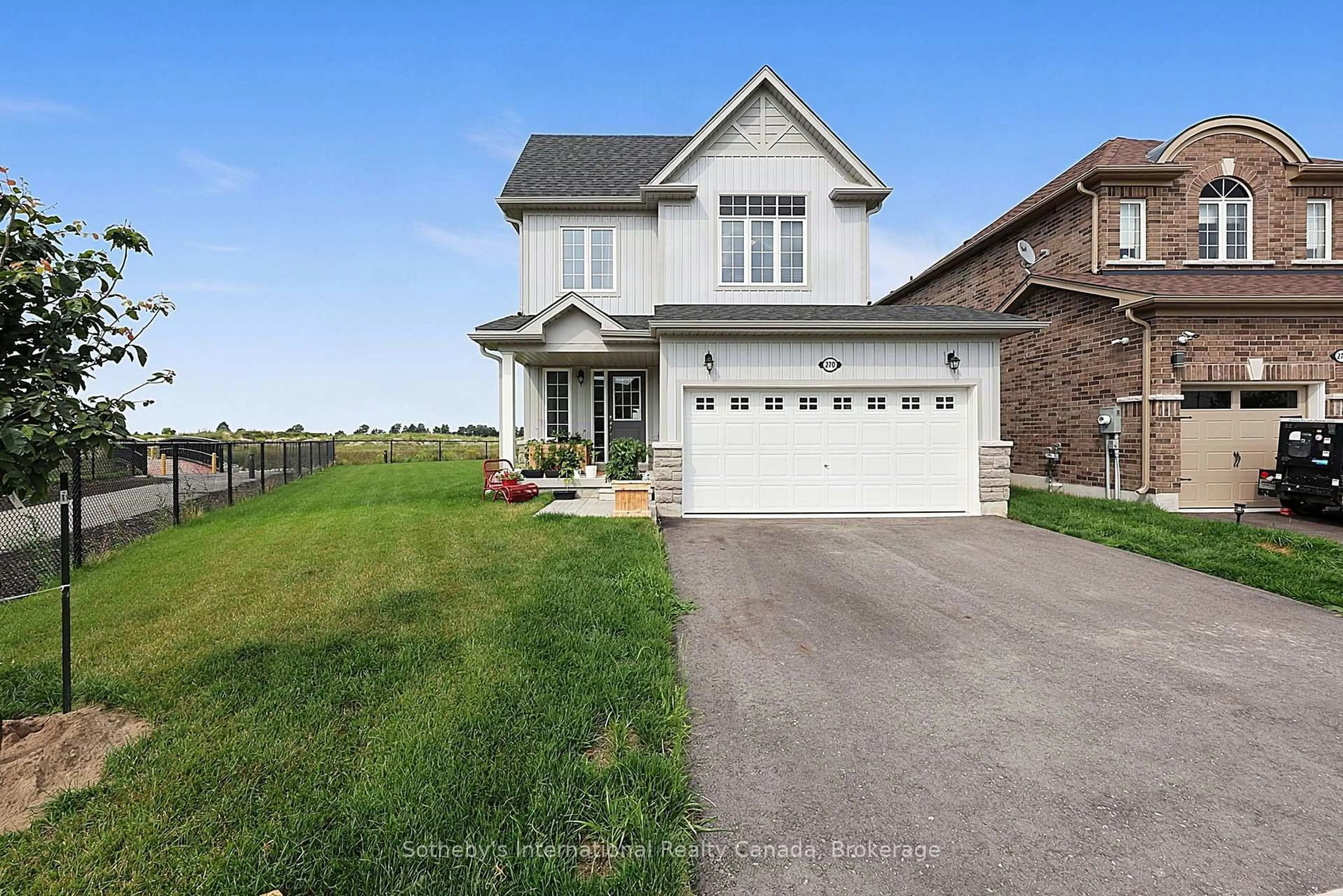 A pic from outside/outdoor area/front of a property/back of a property/a pic from drone, unknown for 270 Springfield Cres, Clearview Ontario L0M 1S0