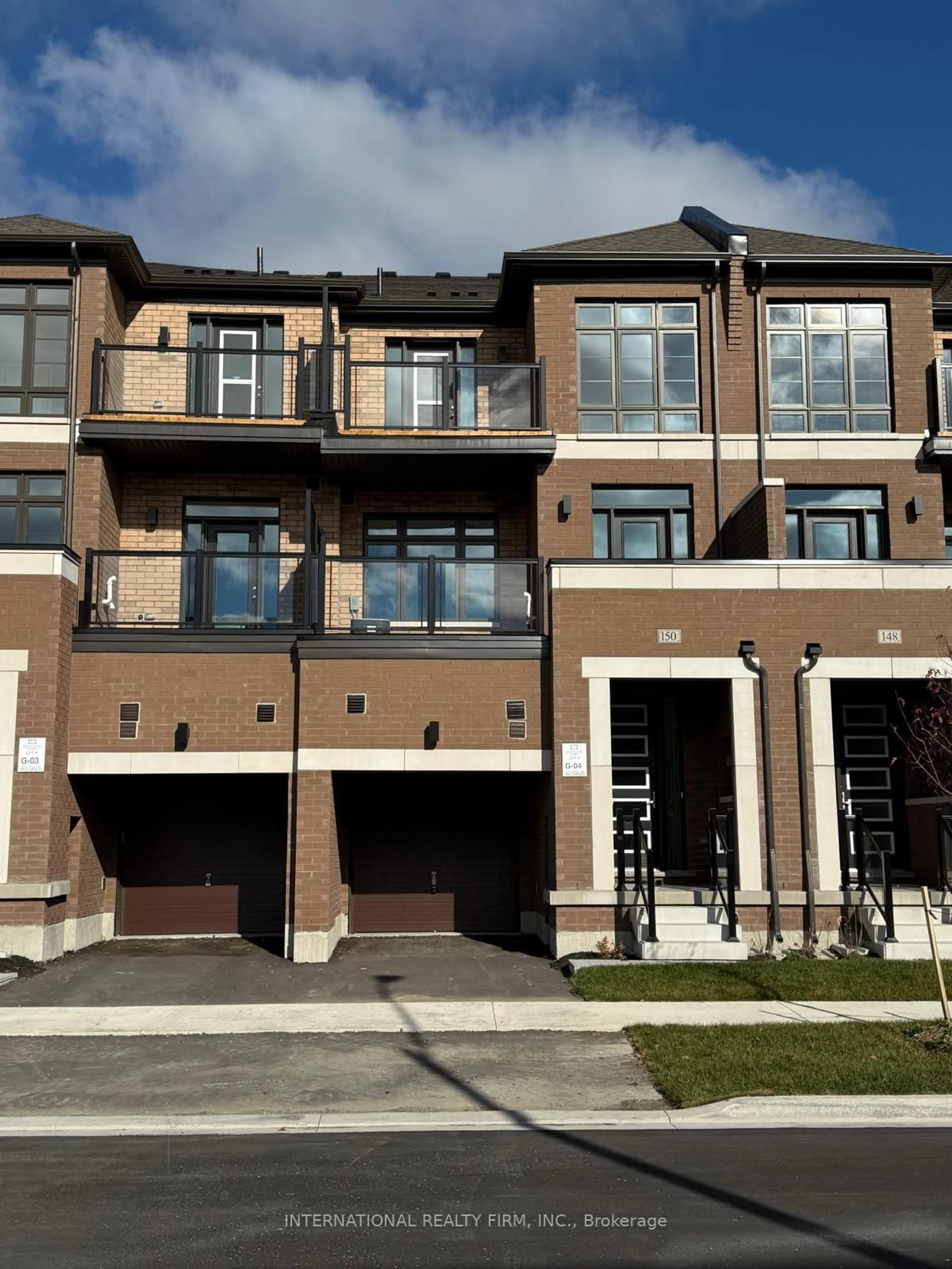 Home with brick exterior material, street for 150 Turnberry Lane, Barrie Ontario L9J 0M3