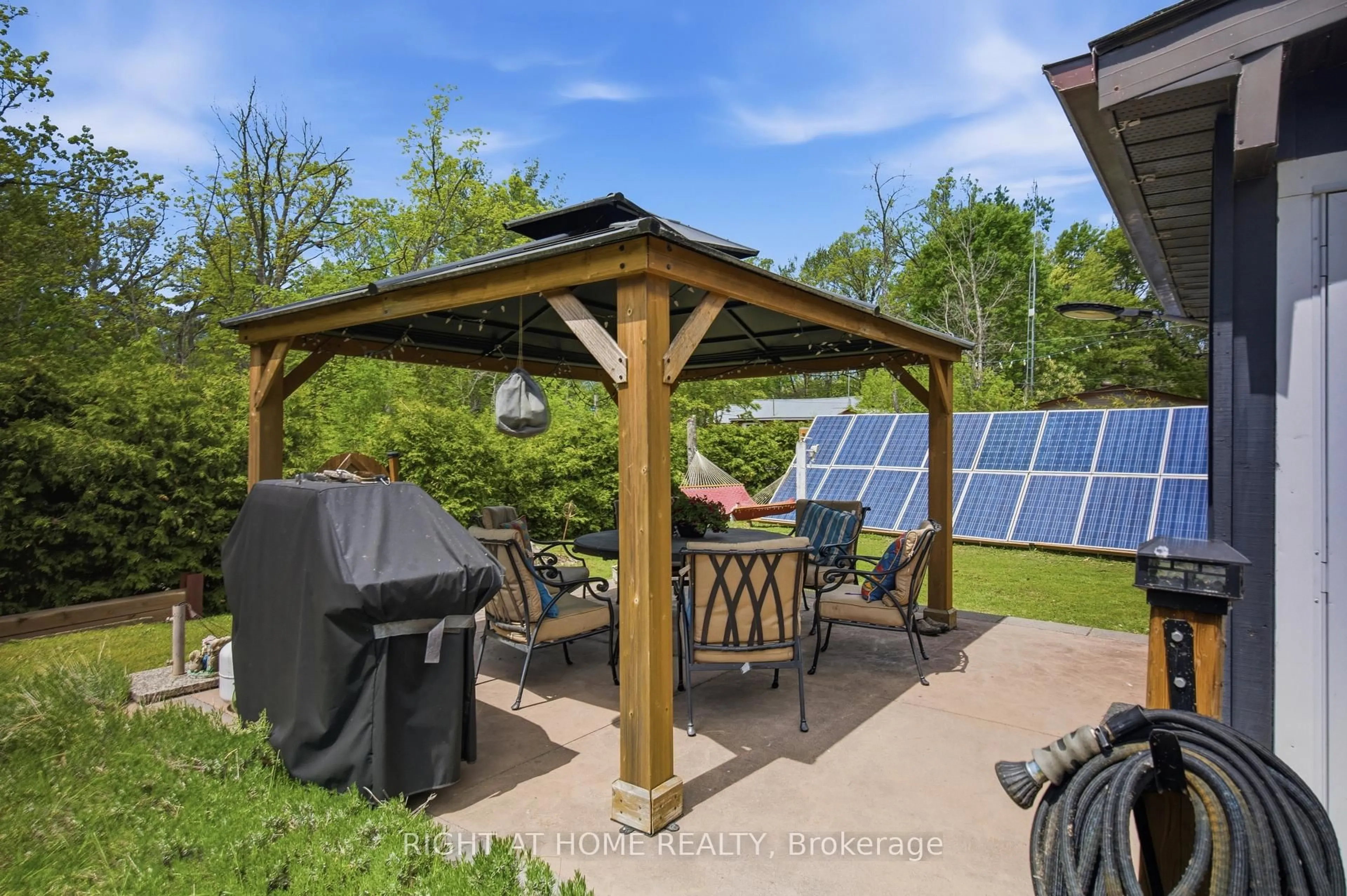 Patio, unknown for 54 Forest Harbour Pkwy, Tay Ontario L0K 1E0