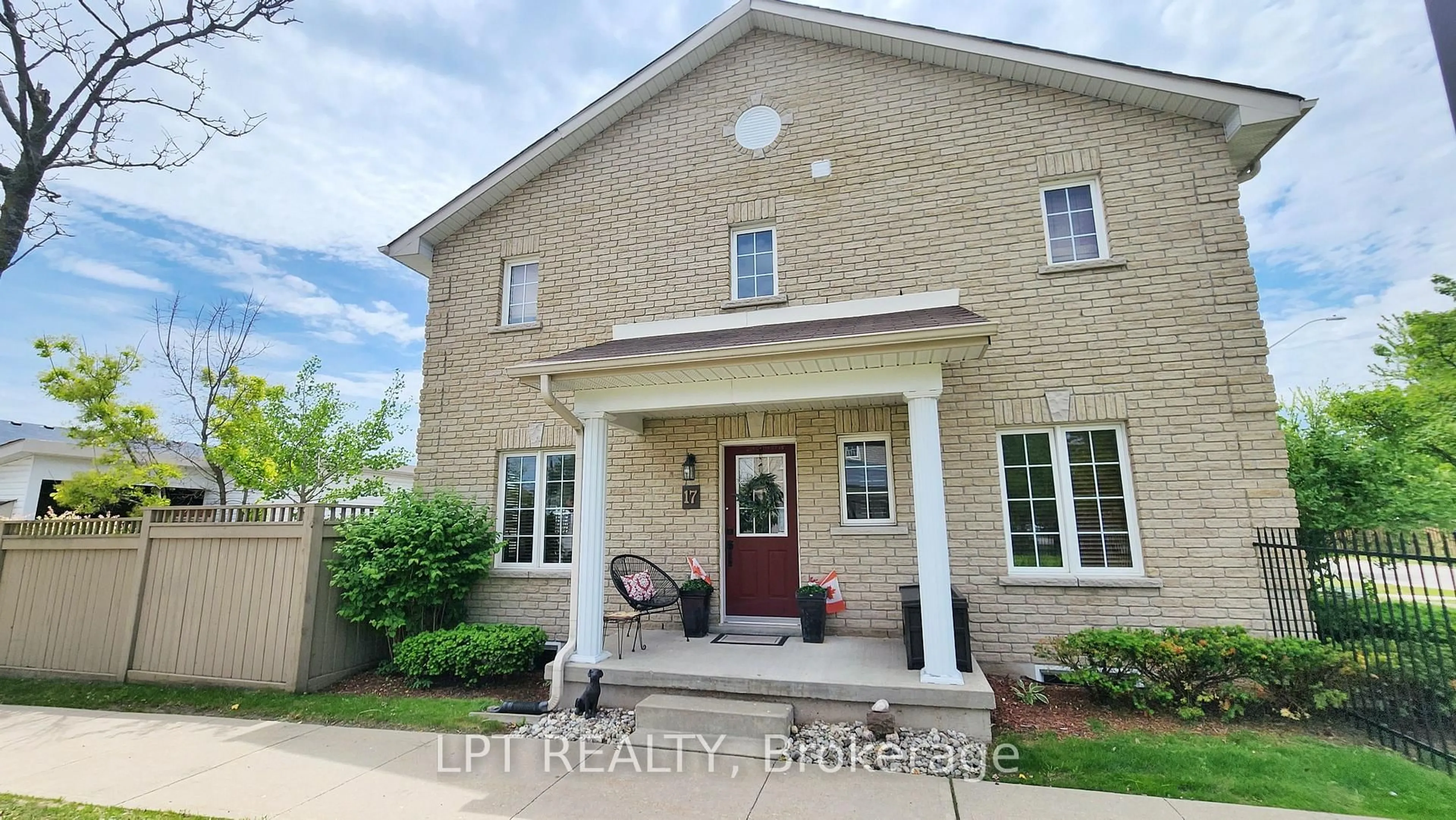 Home with brick exterior material, building for 17 Silver Maple Cres, Barrie Ontario L4N 0Y4