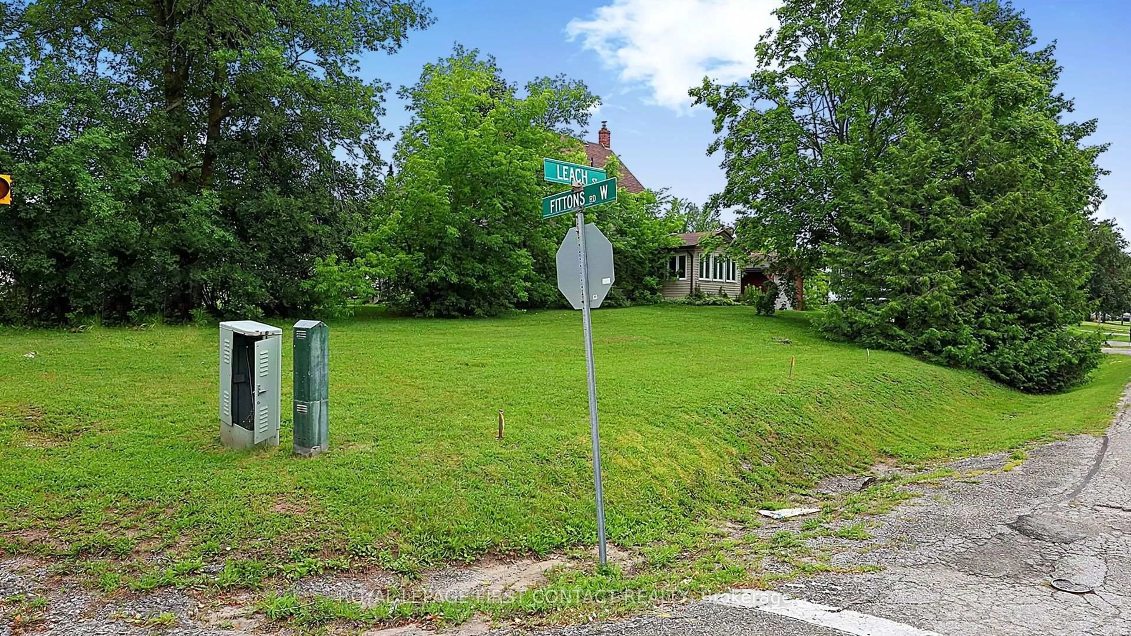 Unknown for 43 FITTONS Rd, Orillia Ontario L3V 3T7