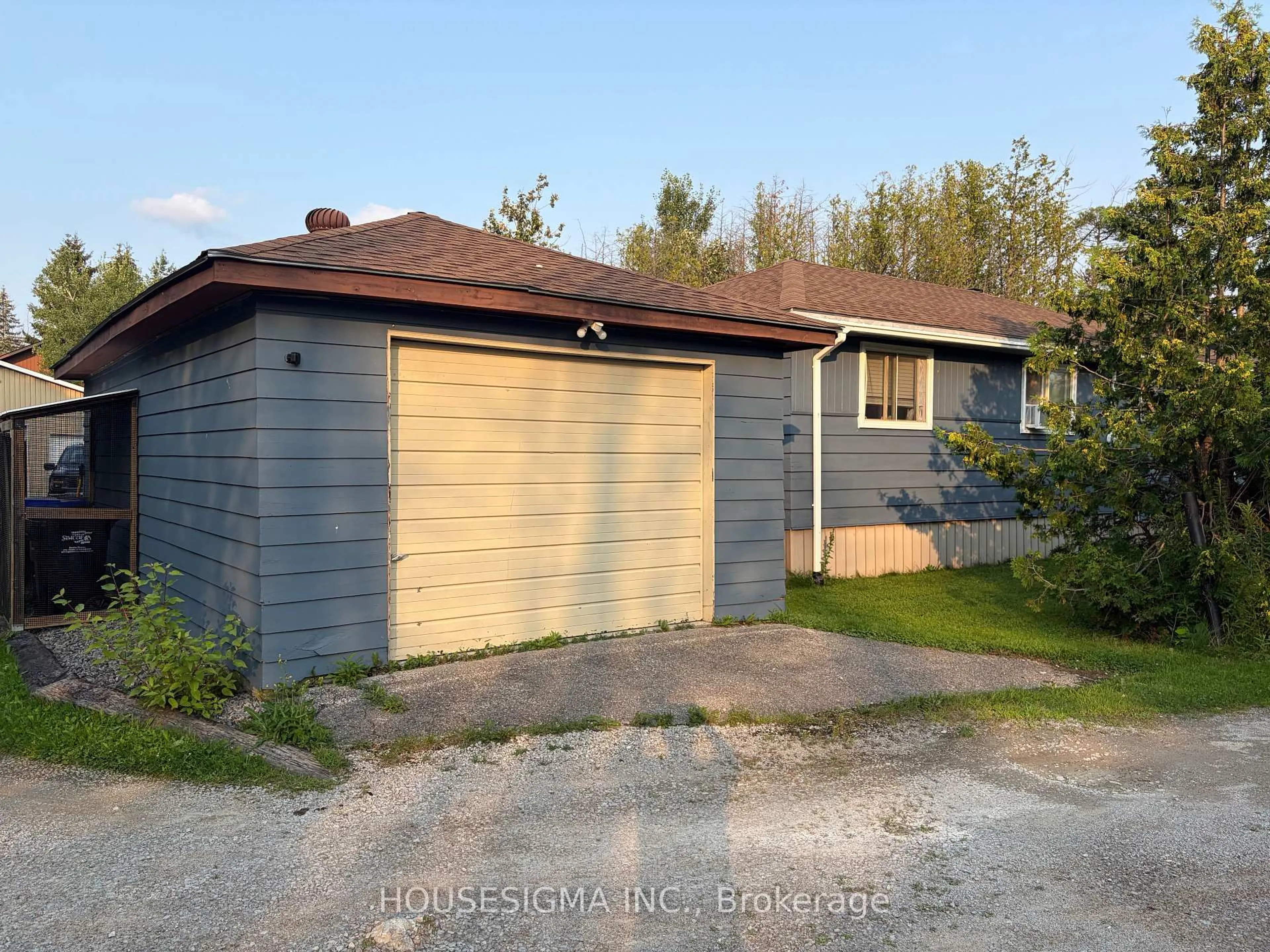 Unknown for 16 Mazepa Pl, Oro-Medonte Ontario L0L 1T0