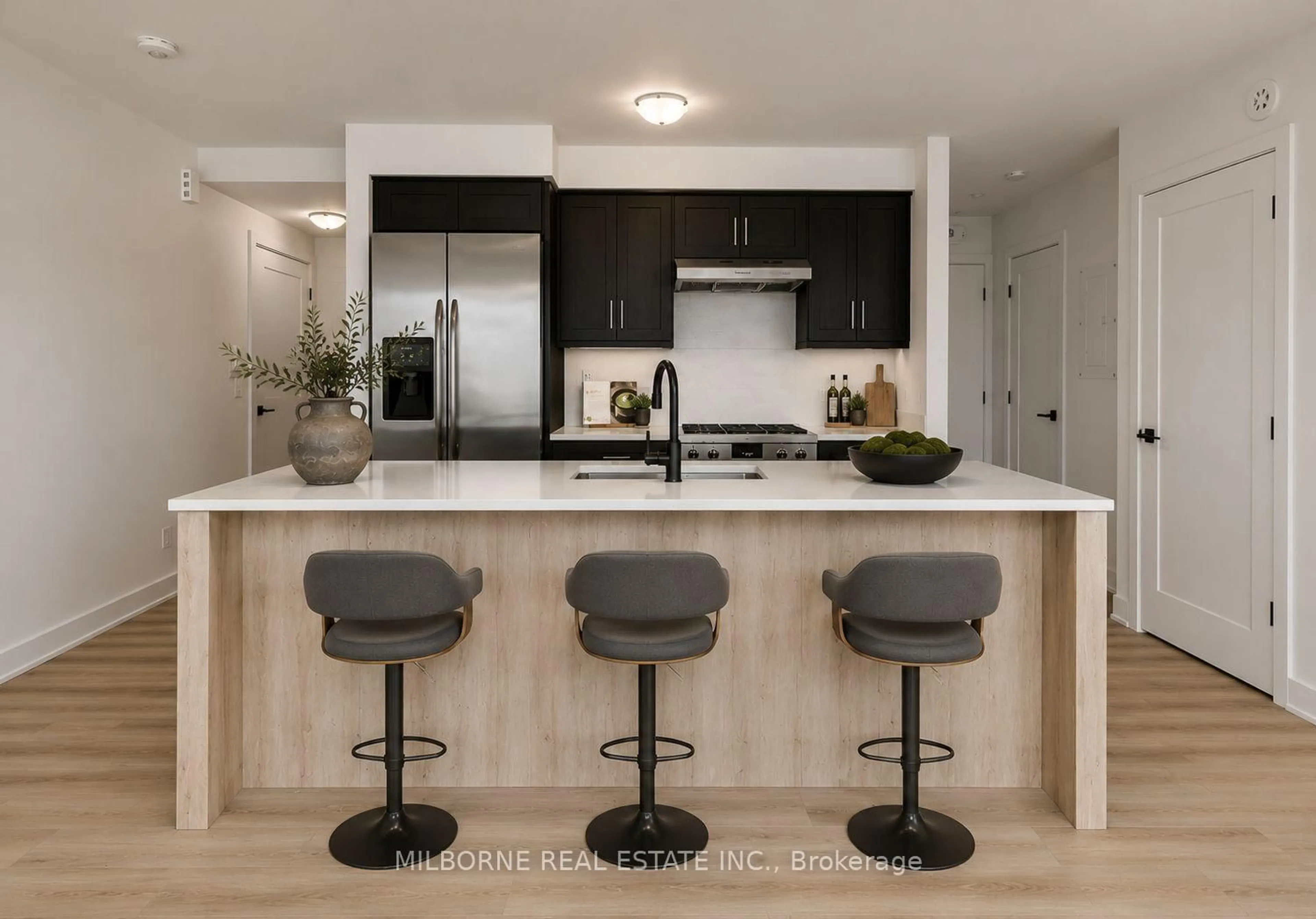 Contemporary kitchen, unknown for 15 Appletree Lane #Lot 95, Barrie Ontario L9J 0P2