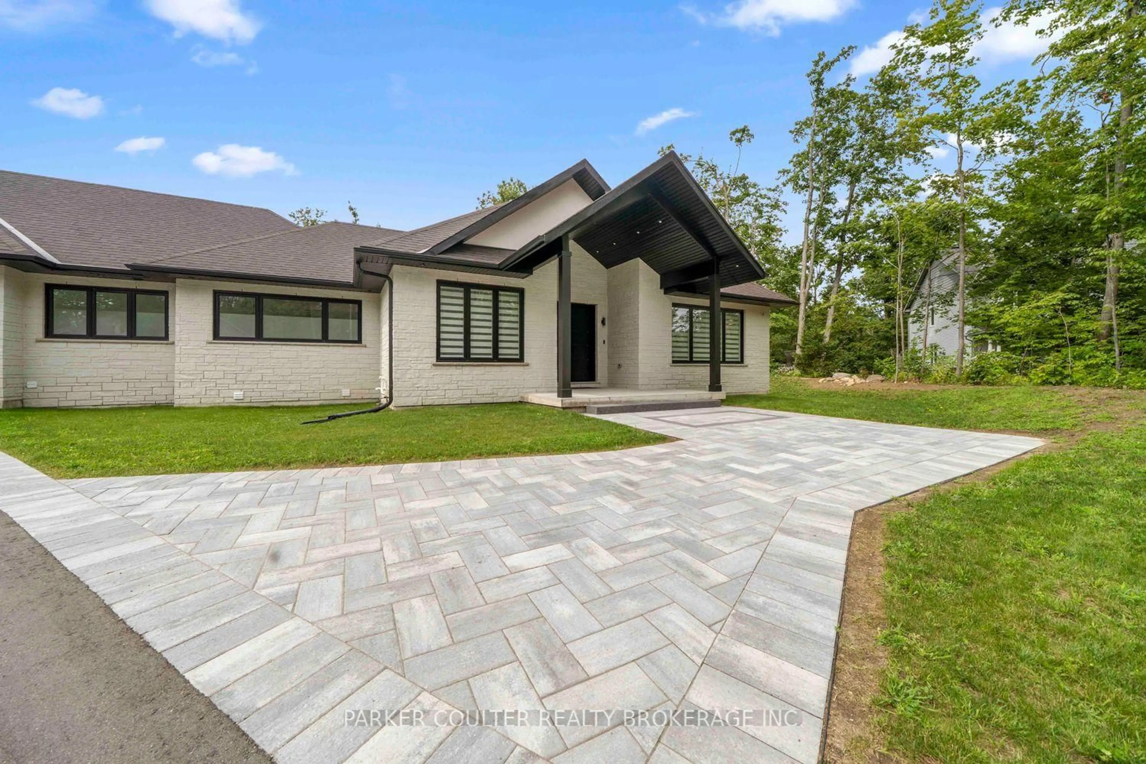 Home with brick exterior material, street for 36 Highland Dr, Oro-Medonte Ontario L0L 2L0