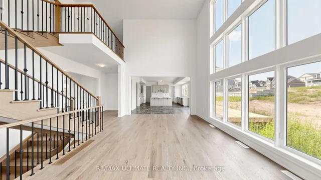 12 Aldwinckle Ave, Oro-Medonte 2