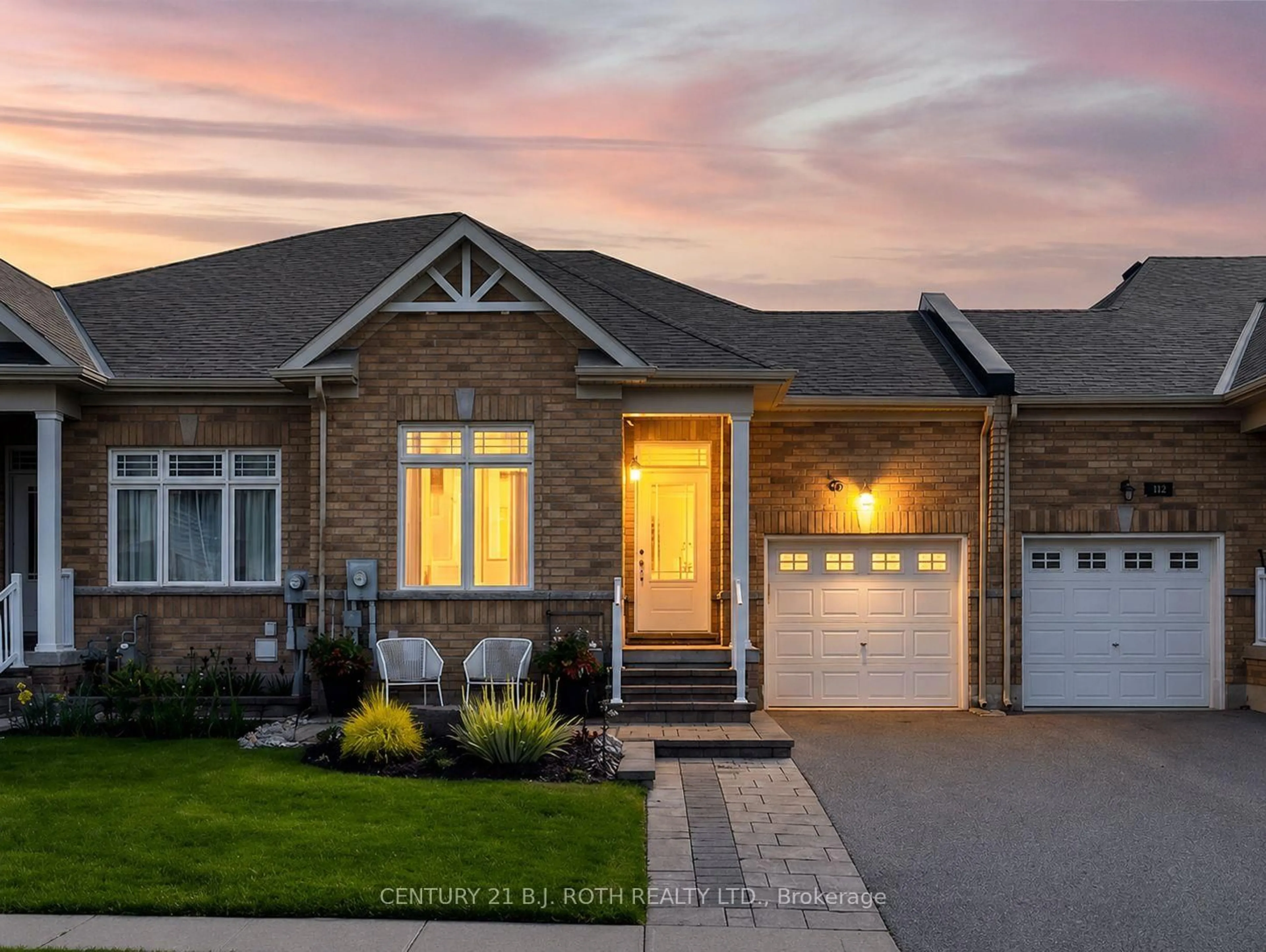 Home with brick exterior material, street for 117 Isabella Dr, Orillia Ontario L3V 8K7
