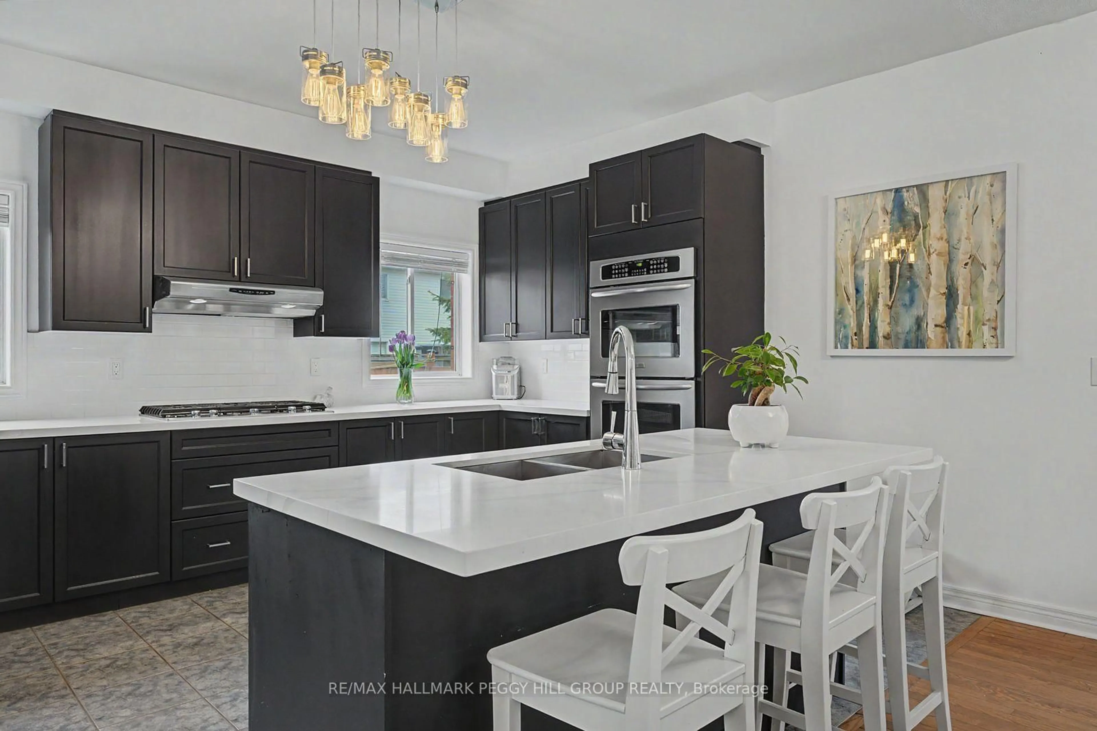 Contemporary kitchen, ceramic/tile floor for 64 Lake Cres, Barrie Ontario L4N 6A6