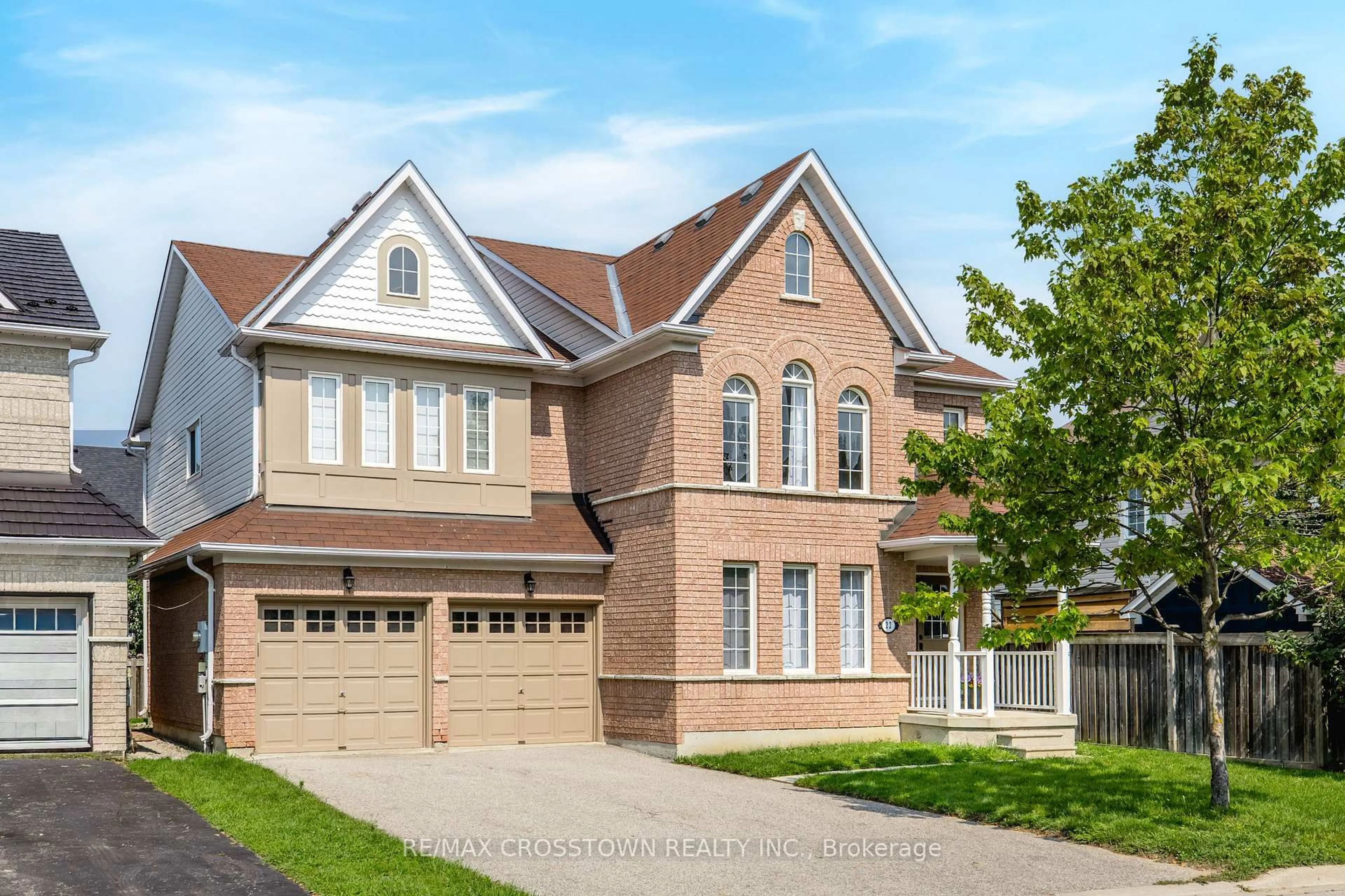 Home with brick exterior material, street for 22 Maple Crown Terr, Barrie Ontario L4M 7H4