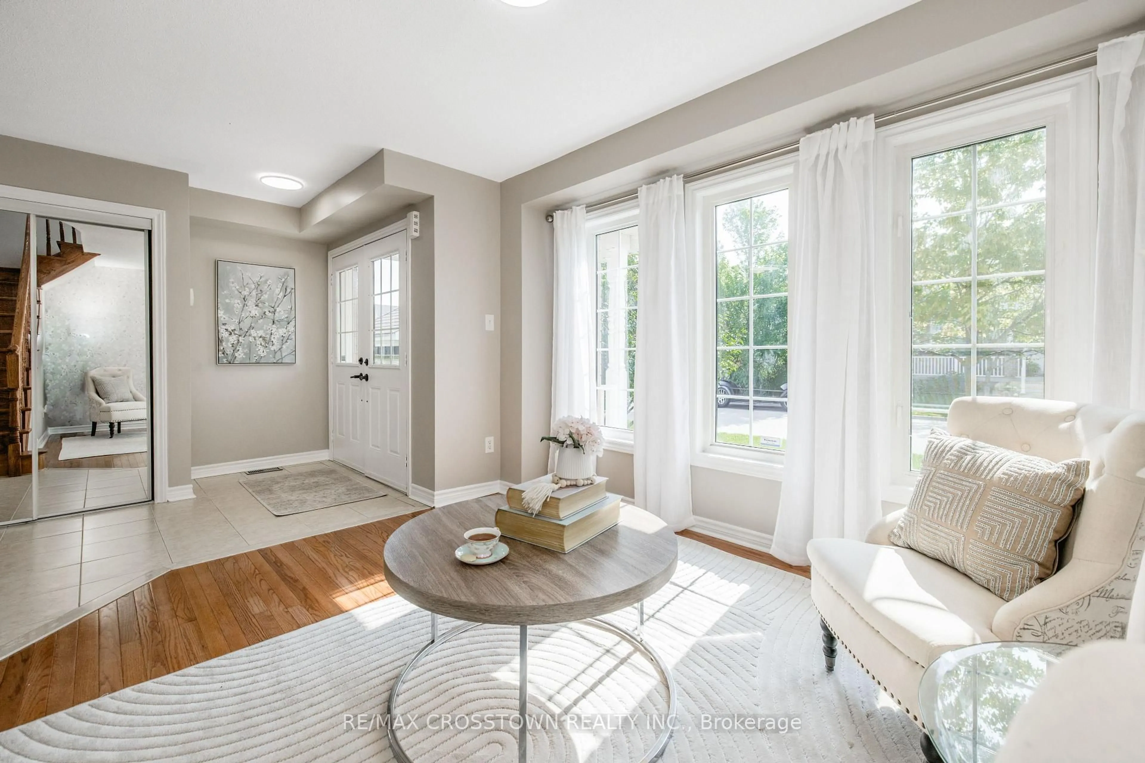 Living room with furniture, unknown for 22 Maple Crown Terr, Barrie Ontario L4M 7H4