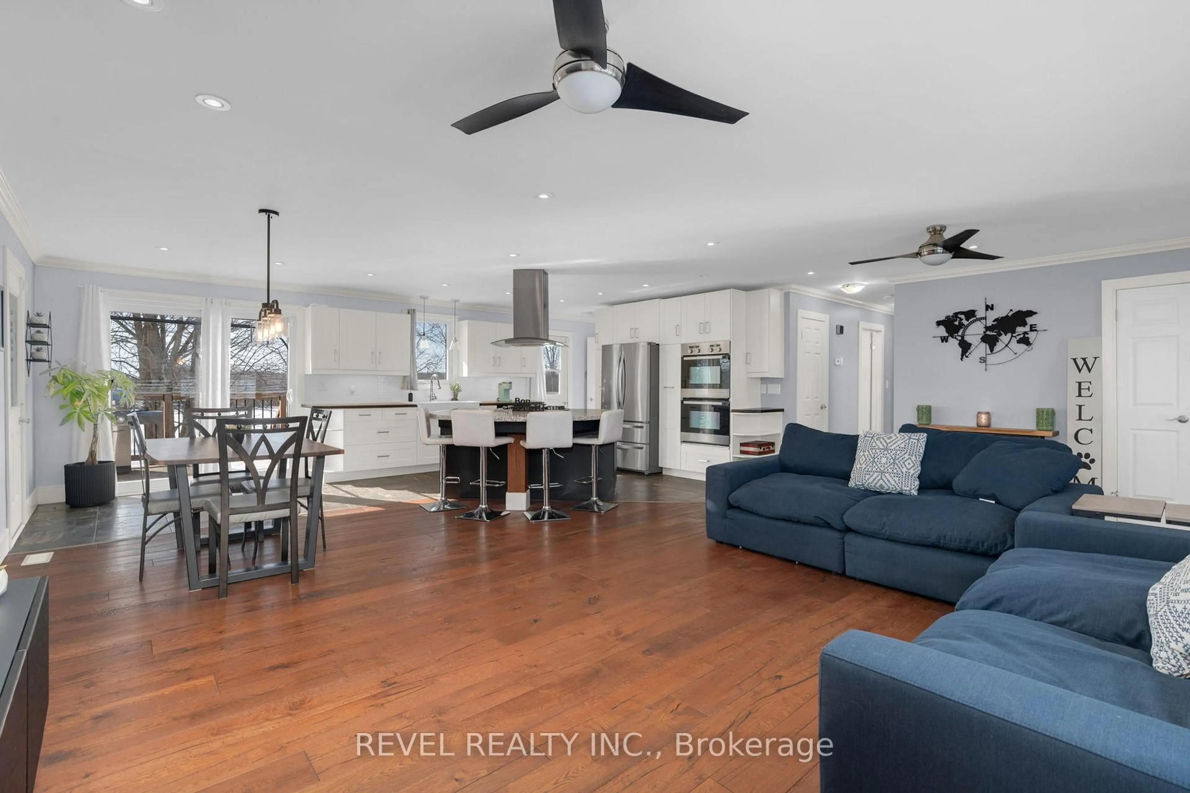 Open concept kitchen, unknown for 6537 9 COUNTY Rd, Clearview Ontario L0M 1S0