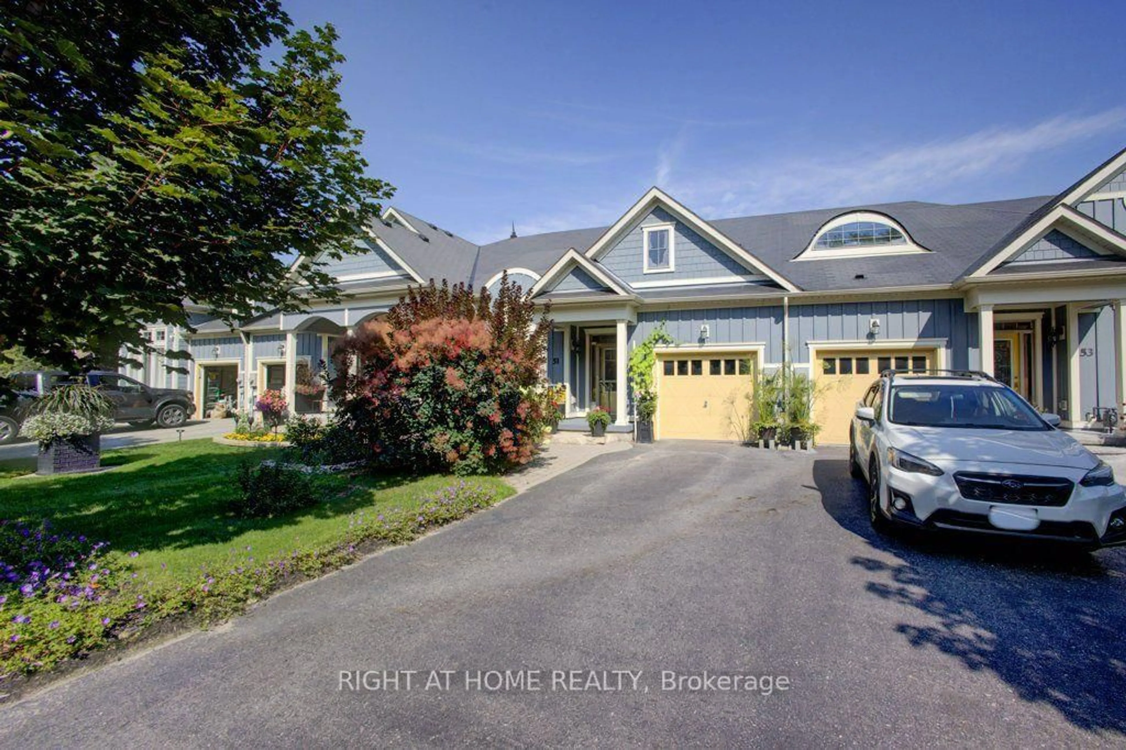 A pic from outside/outdoor area/front of a property/back of a property/a pic from drone, street for 51 Wally Dr, Wasaga Beach Ontario L9Z 0G5