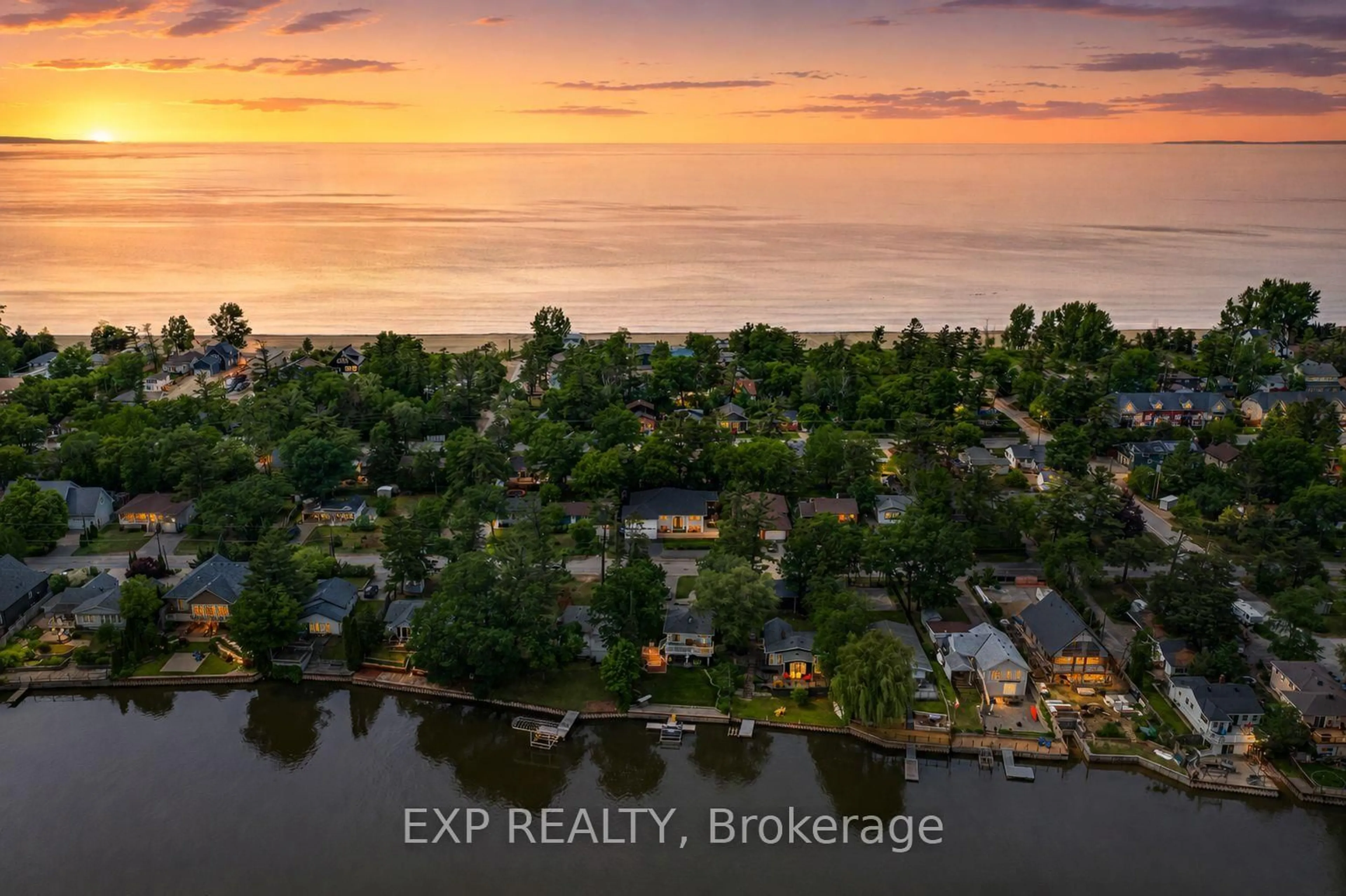 A pic from outside/outdoor area/front of a property/back of a property/a pic from drone, water/lake/river/ocean view for 256 Old Mosley St, Wasaga Beach Ontario L9Z 2J2