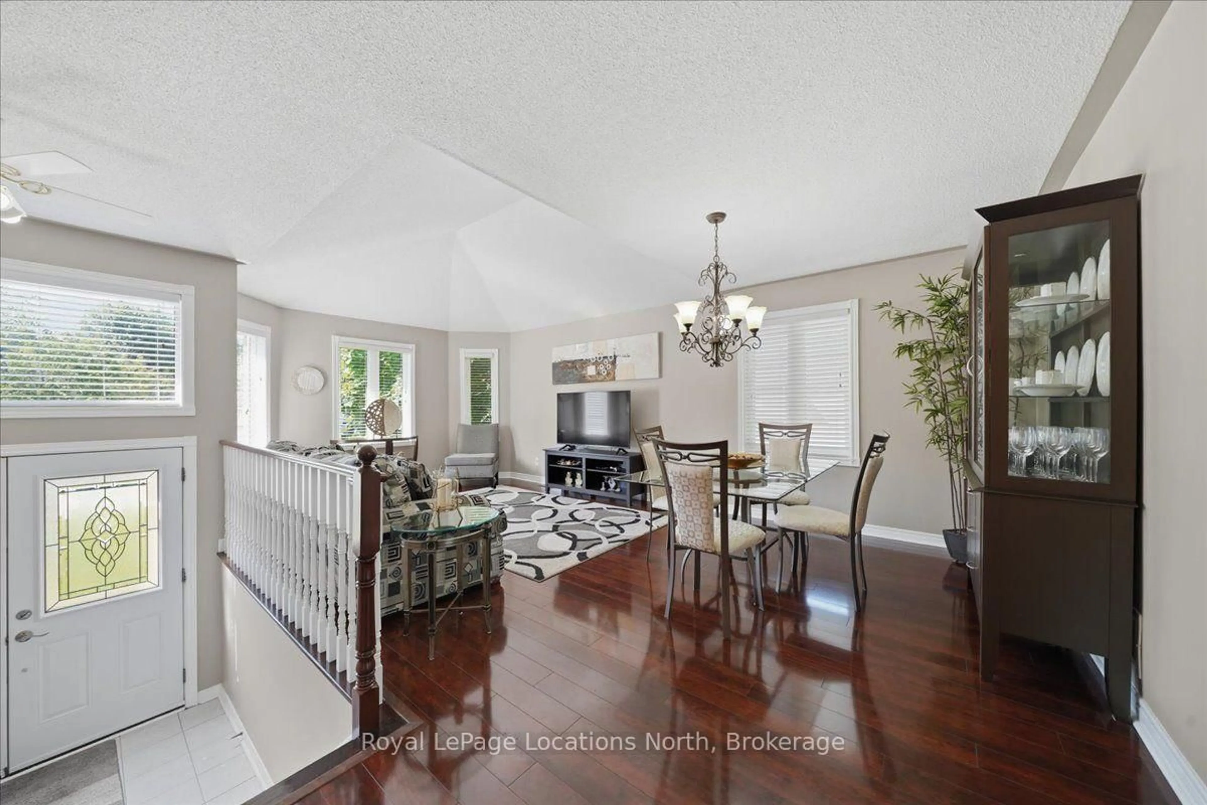 Unknown for 402 Ramblewood Dr, Wasaga Beach Ontario L9Z 2N9