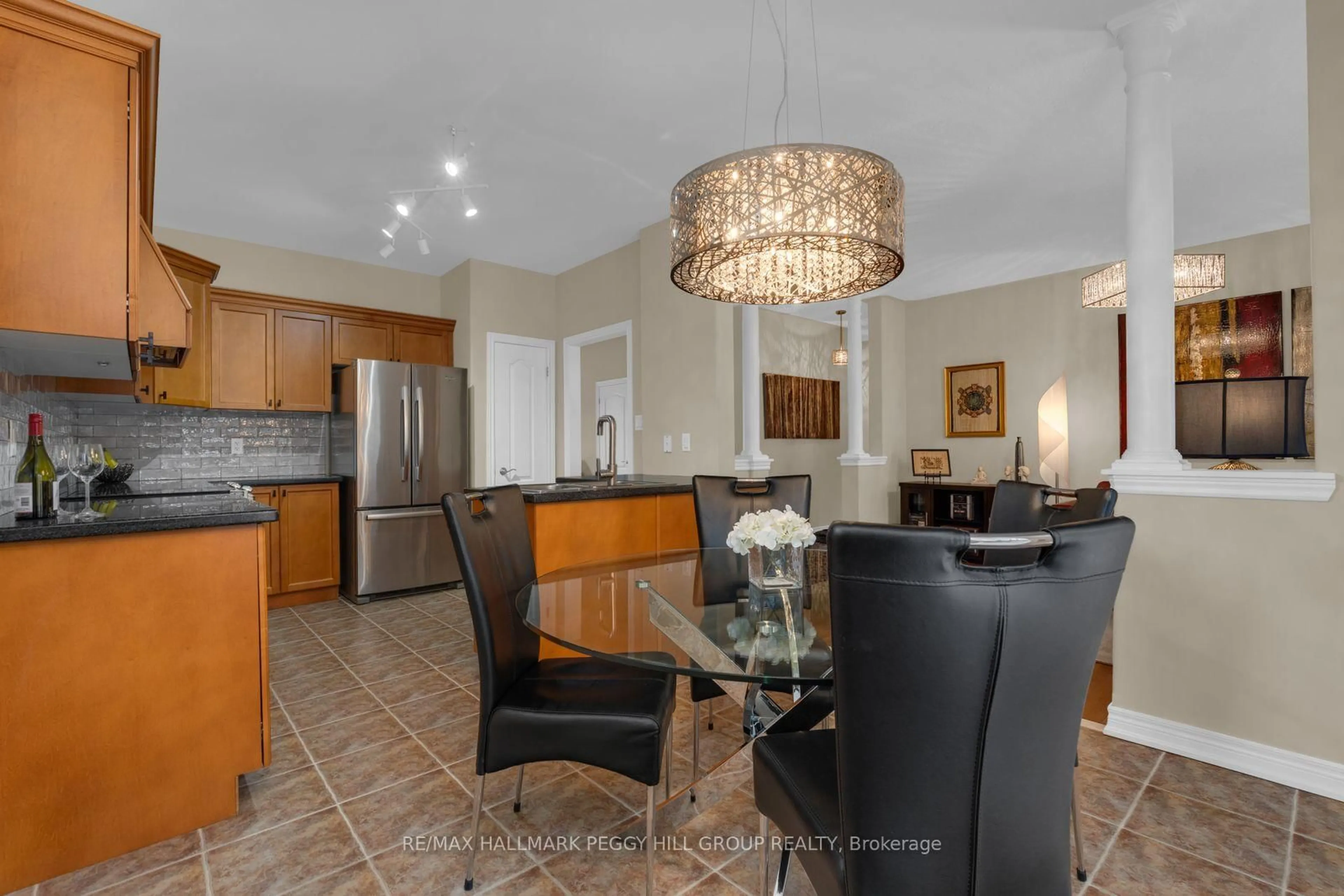 Open concept kitchen, ceramic/tile floor for 99 Cumming Dr, Barrie Ontario L4N 0C6