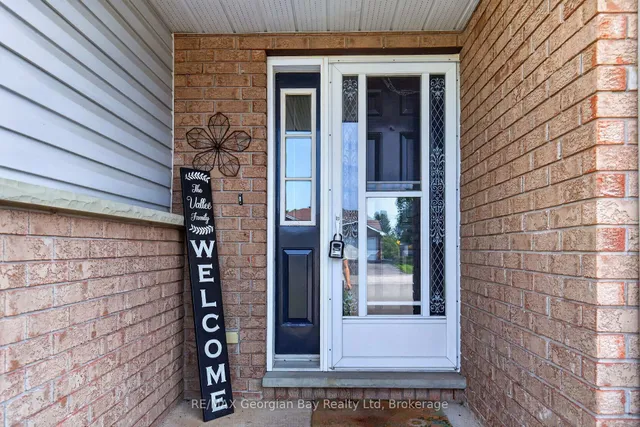 3 Copeland St, Penetanguishene 2