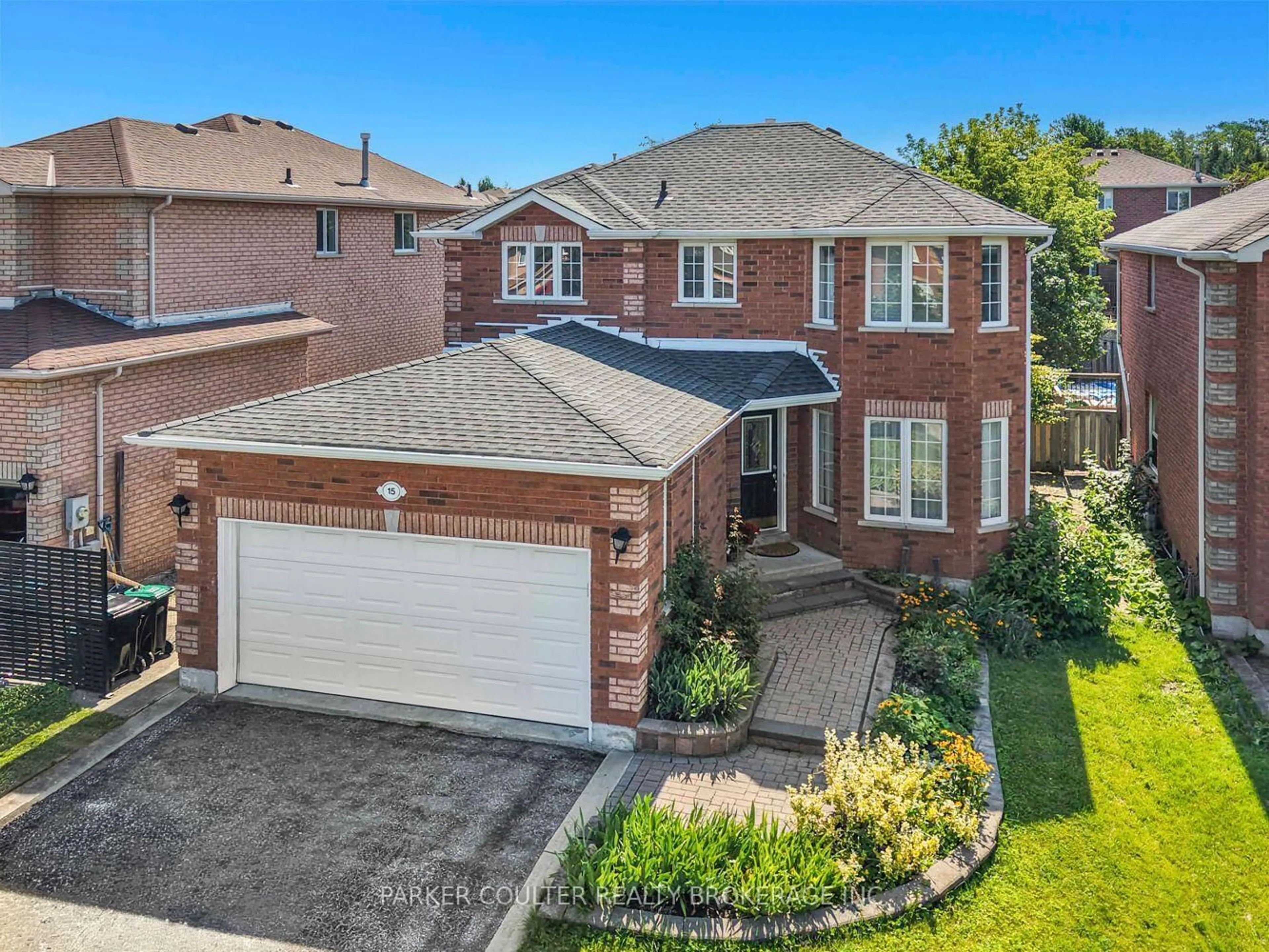 Home with brick exterior material, street for 15 Shaina Crt, Barrie Ontario L4N 9S6