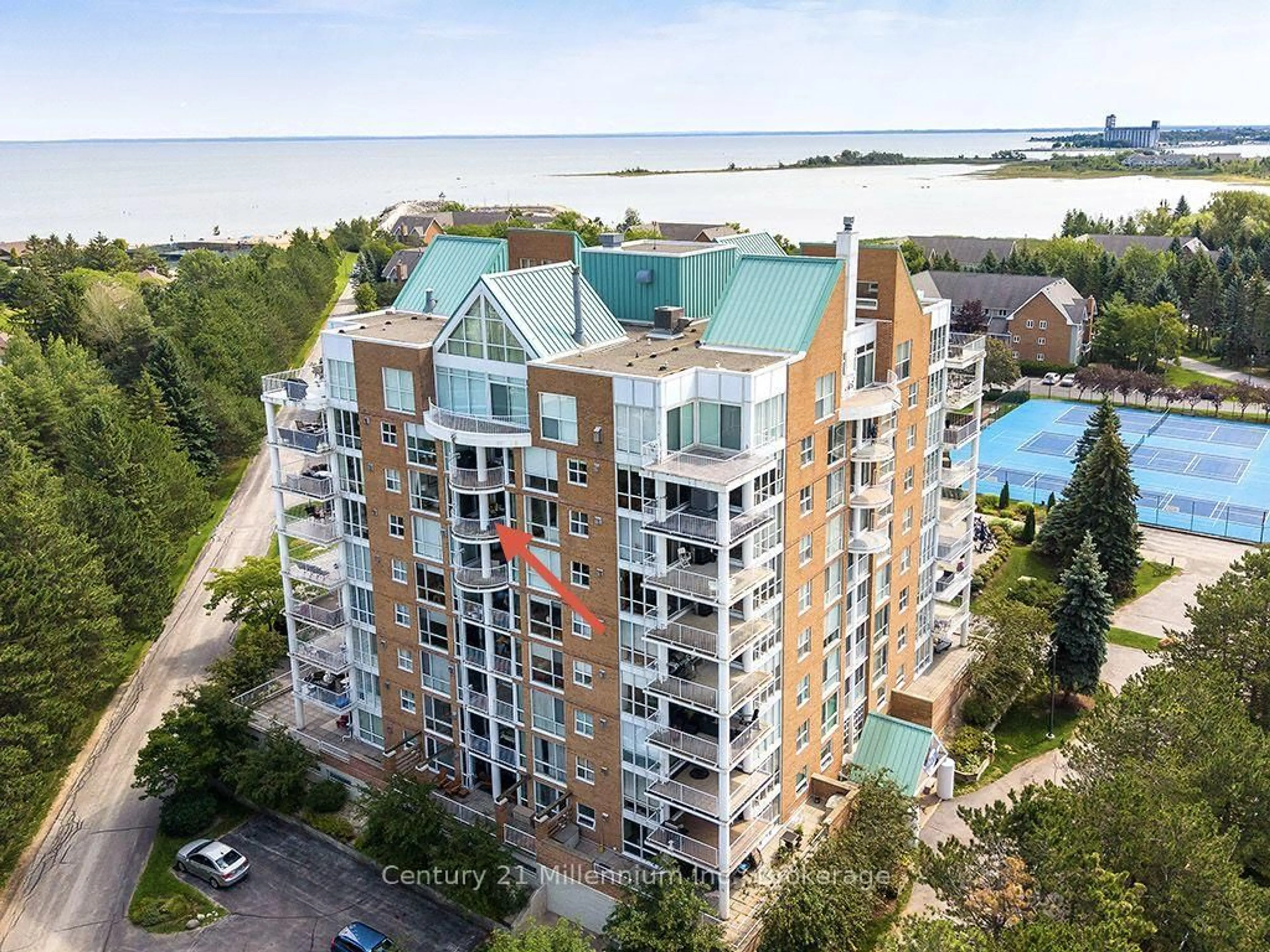 A pic from outside/outdoor area/front of a property/back of a property/a pic from drone, water/lake/river/ocean view for 24 Ramblings Way #802, Collingwood Ontario L9Y 5C6