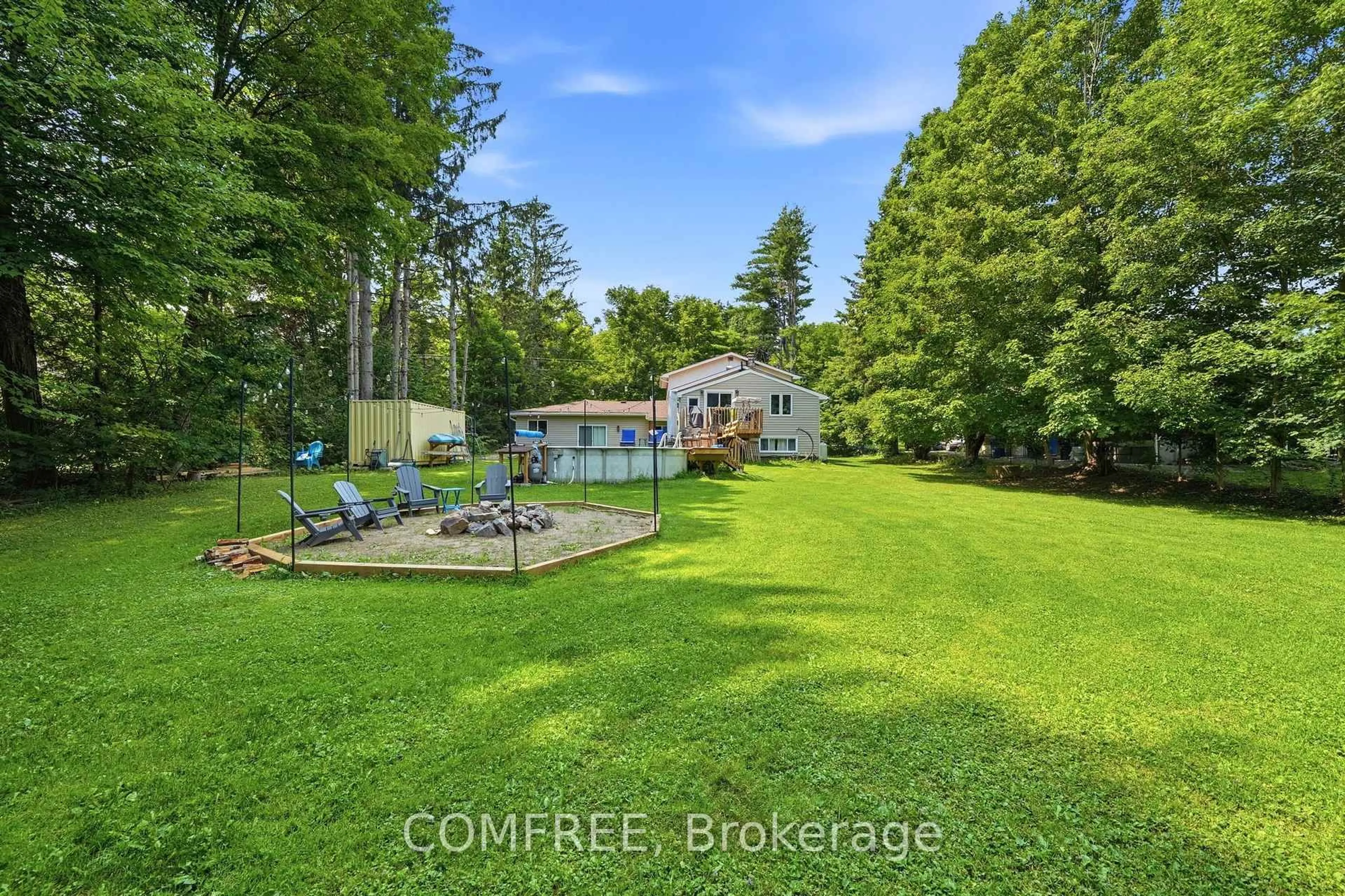 A pic from outside/outdoor area/front of a property/back of a property/a pic from drone, water/lake/river/ocean view for 3505 Agnew Rd, Severn Ontario L0K 2B0