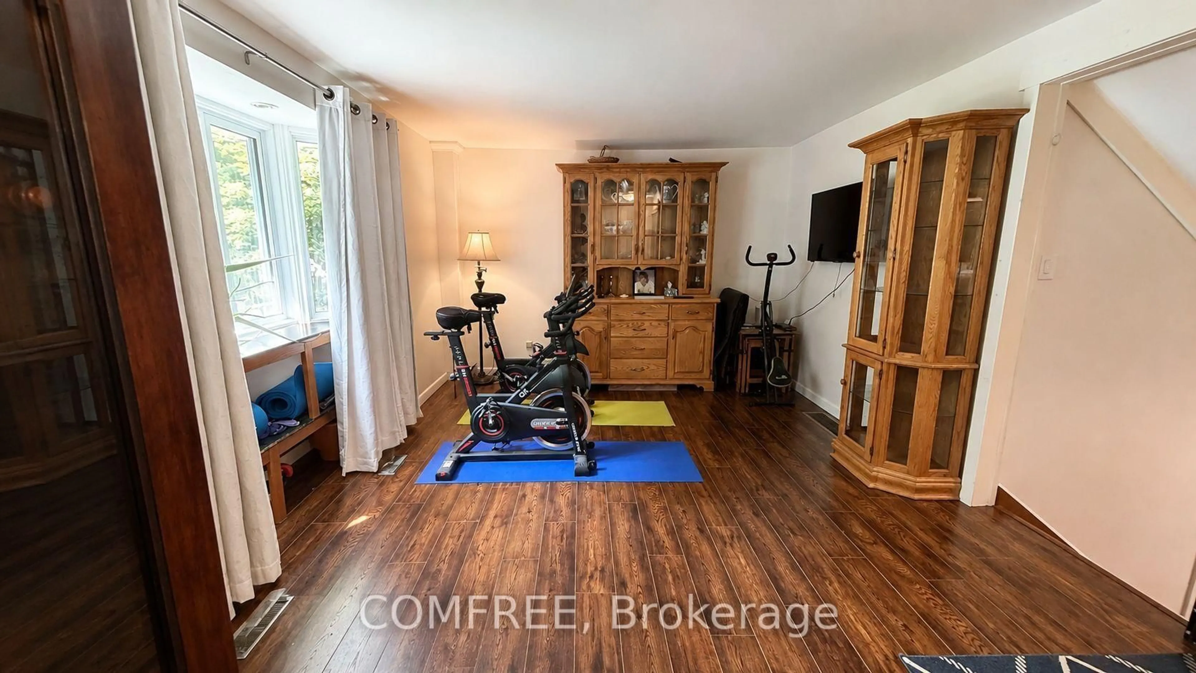 Gym or fitness room for 3505 Agnew Rd, Severn Ontario L0K 2B0