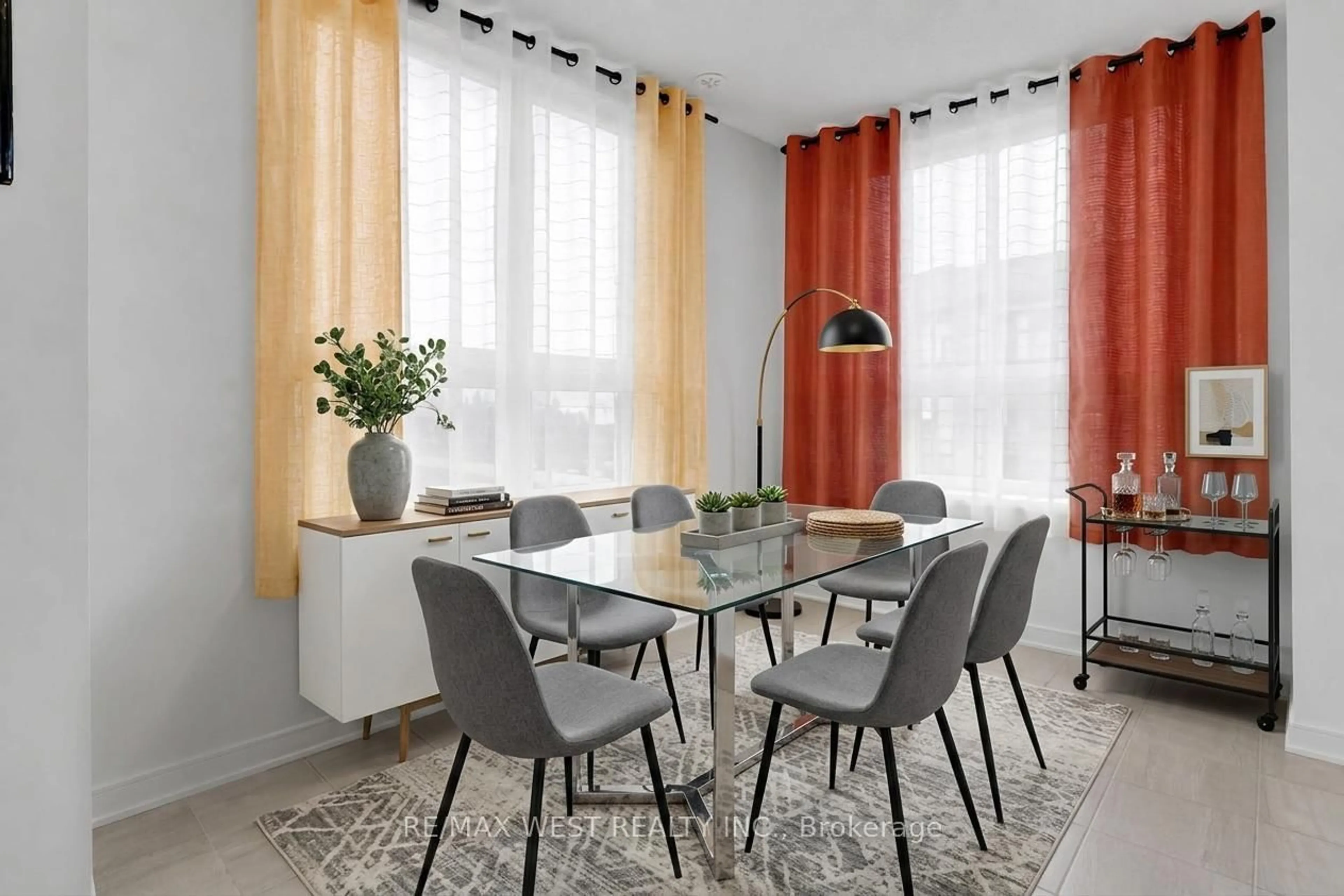Dining room, unknown for 34 Spry Lane, Barrie Ontario L4N 0H7