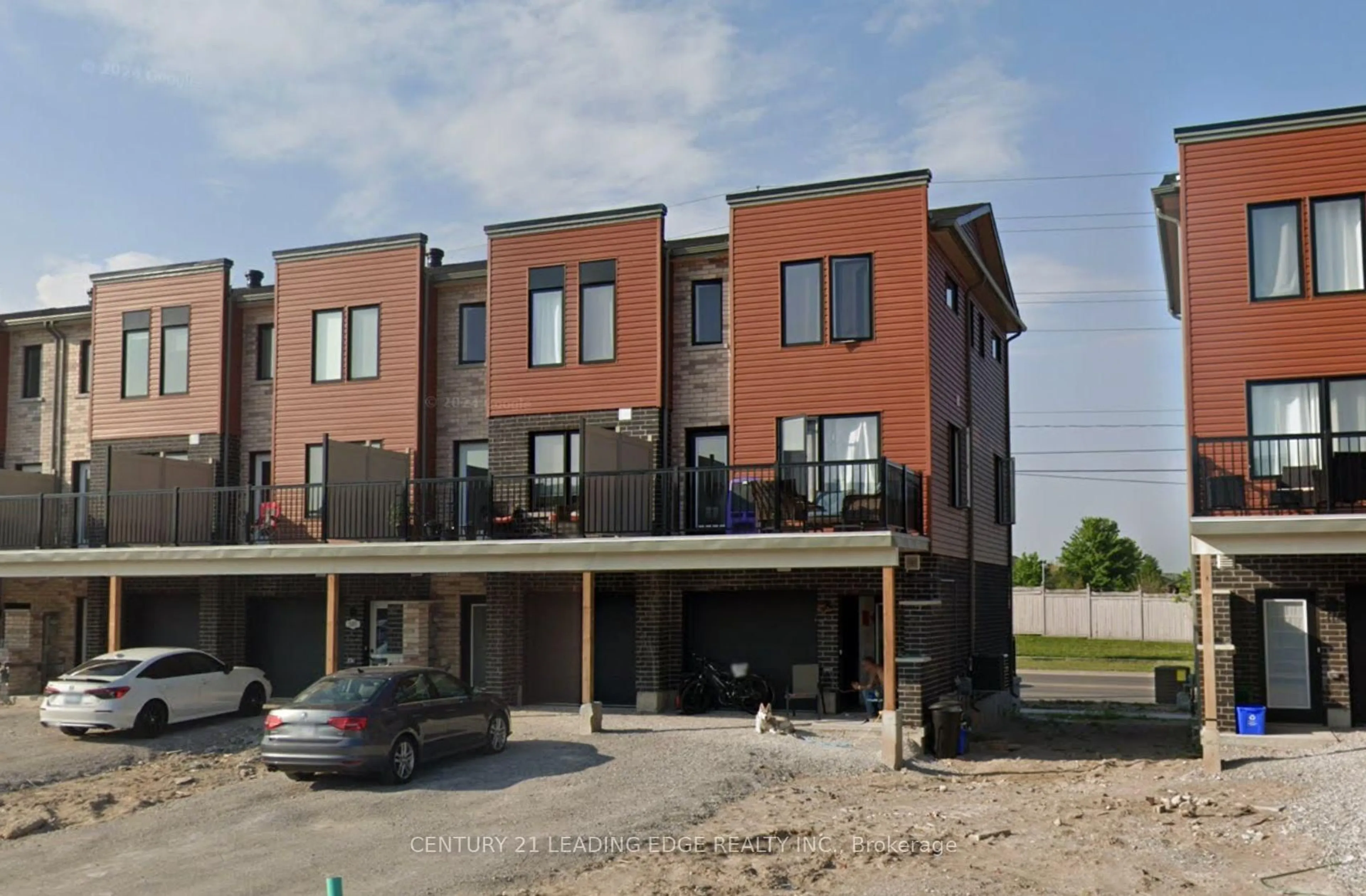 Home with brick exterior material, building for 109 Fairlane Ave, Barrie Ontario L9J 0M5